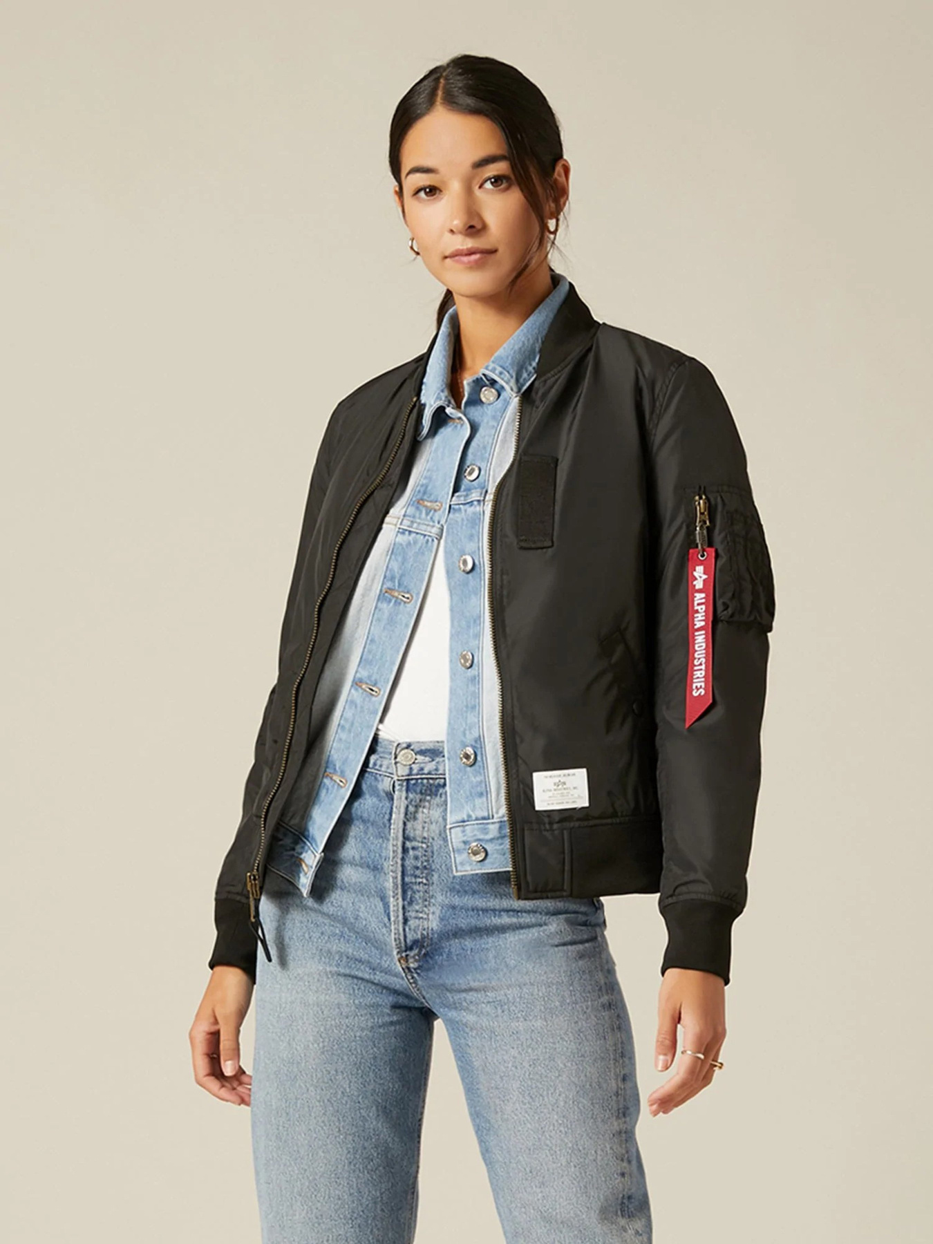 Куртки та дублянки Alpha Industries модель WJL52000C1_001 Фото