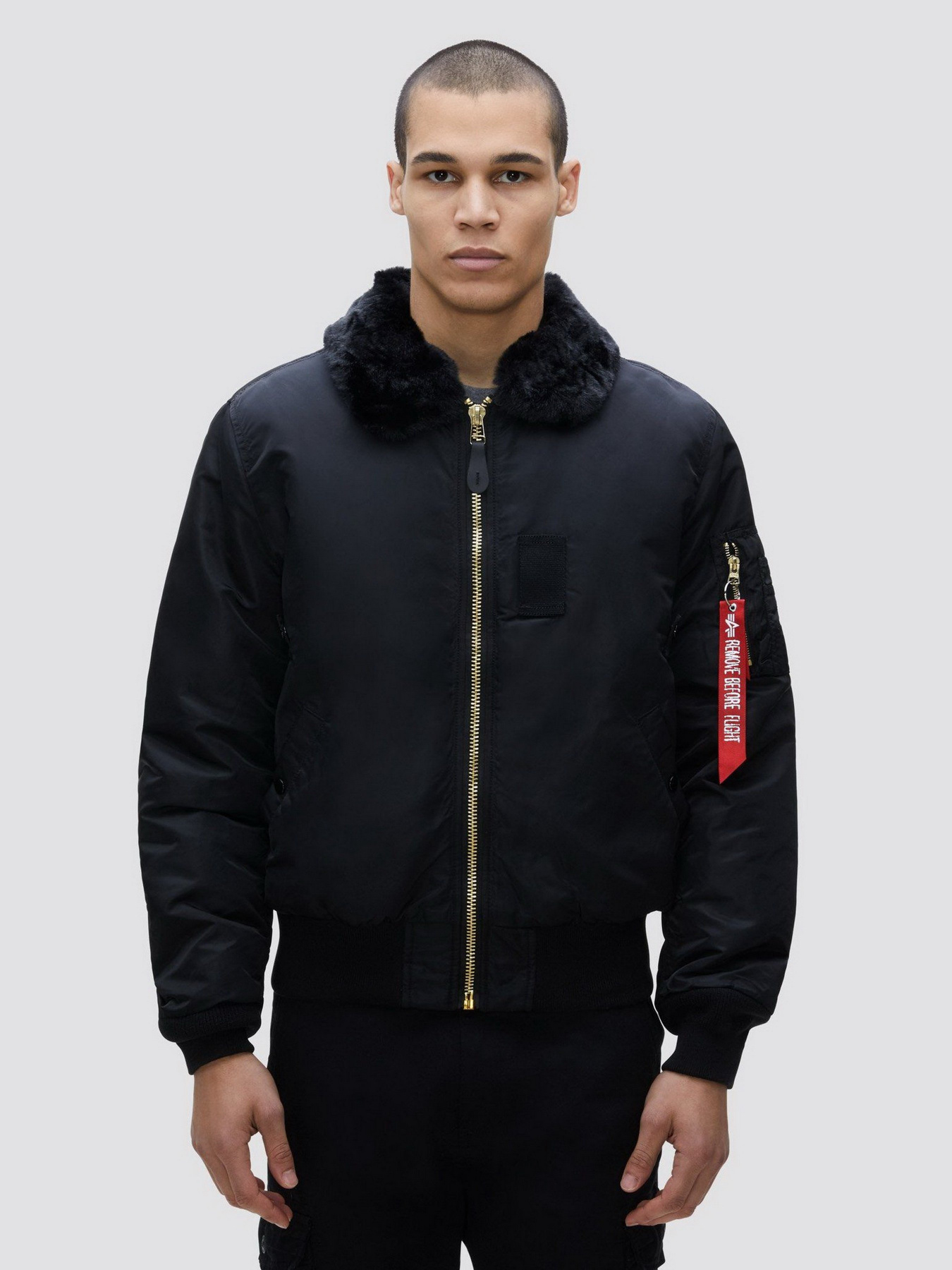 Куртки та дублянки Alpha Industries B-15 Slim Fit модель MJB45500C1_001 Фото