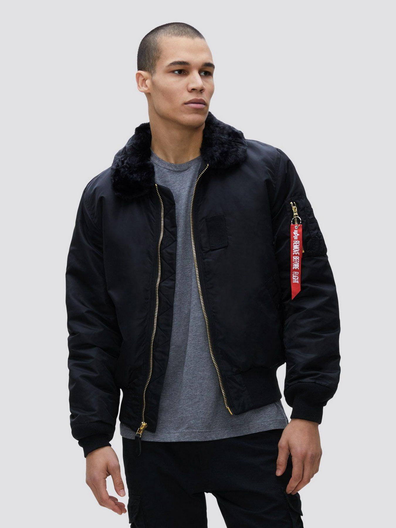 Куртки та дублянки Alpha Industries B-15 Slim Fit модель MJB45500C1_001 Фото