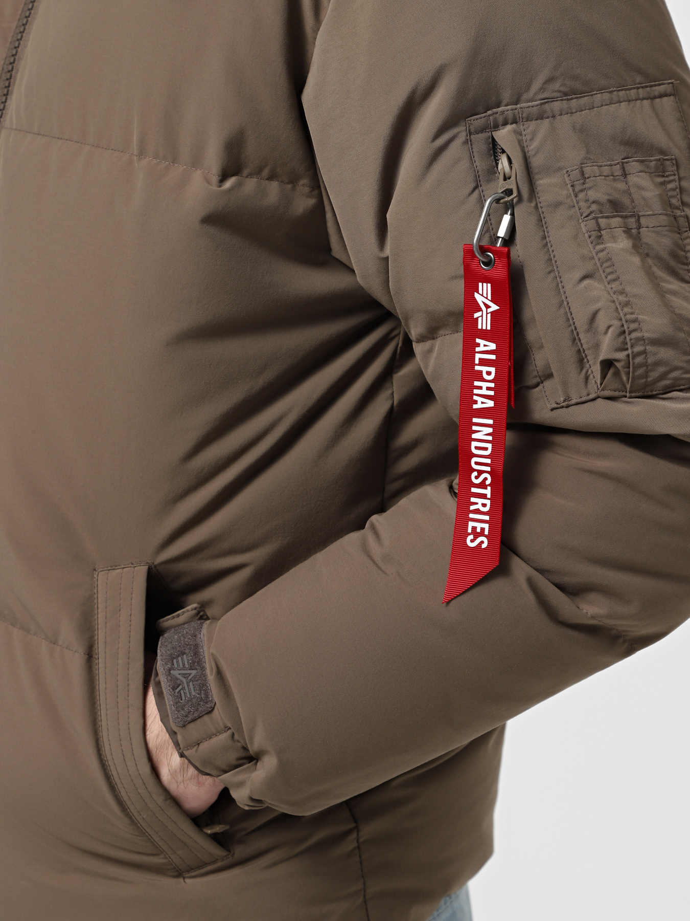 Куртки та дублянки Alpha Industries Puffer Parka модель MJH53500C1_204 Фото