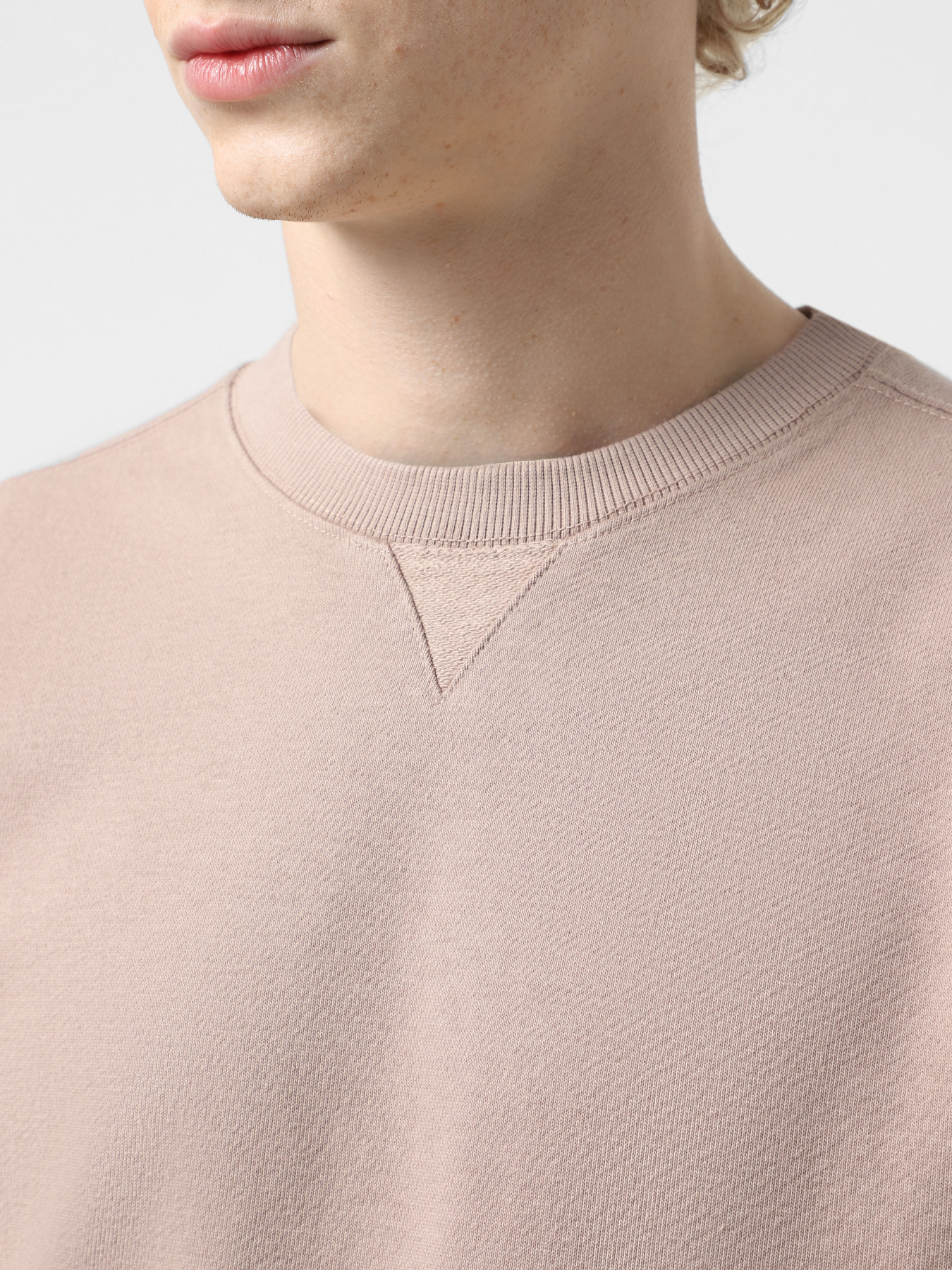 Худи и свитшоты Alpha Industries Essential French Terry Crewneck Gen II модель USE55001C1_249 Фото