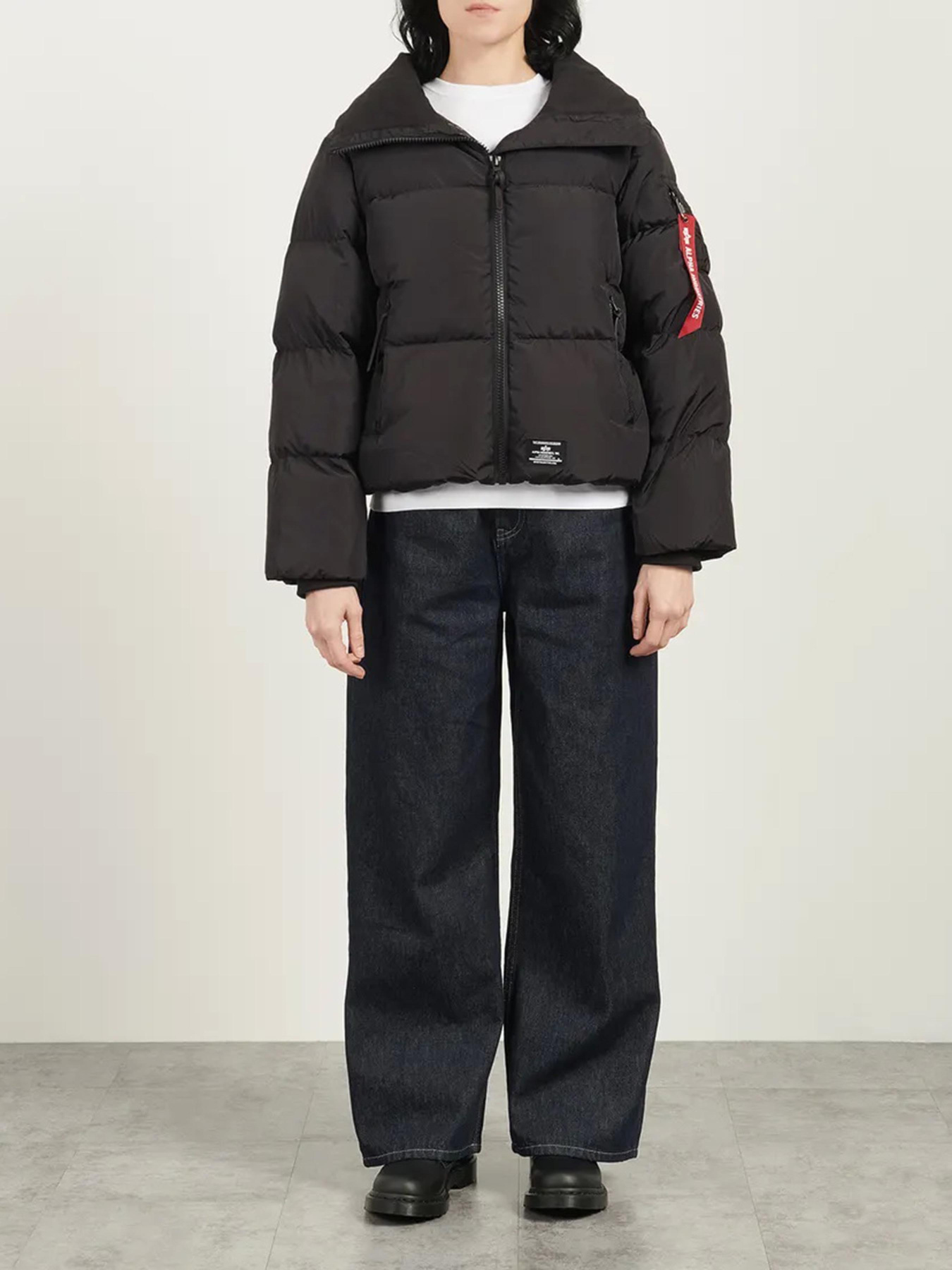 Куртки та дублянки Alpha Industries SIERRA SHORT PUFFER W модель WJS55504C1_001 Фото
