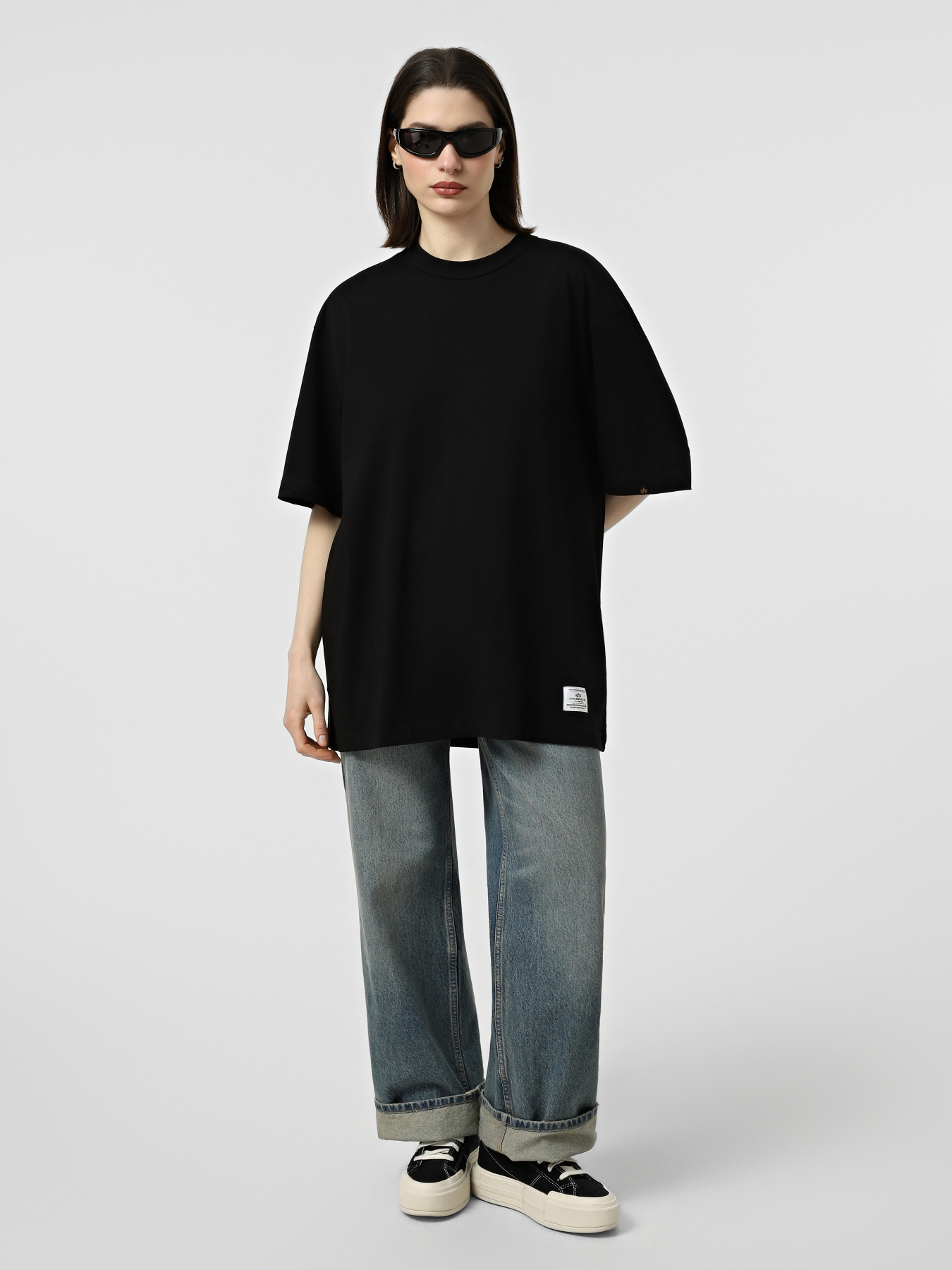 Футболки и поло Alpha Industries SS RELAXED TEE модель UTS56000IN_001 Фото
