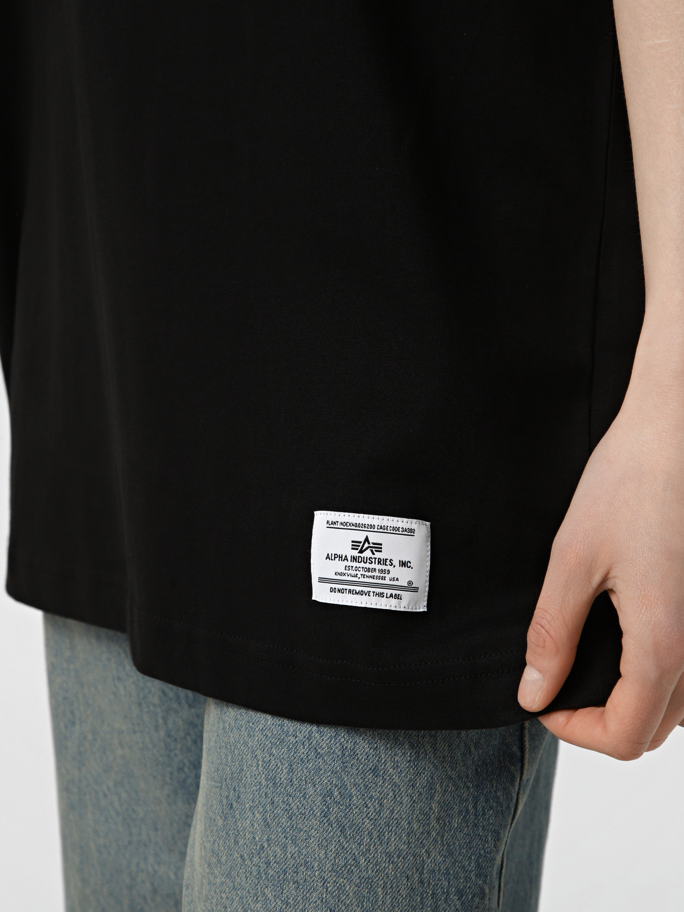 Футболки и поло Alpha Industries SS RELAXED TEE модель UTS56000IN_001 Фото