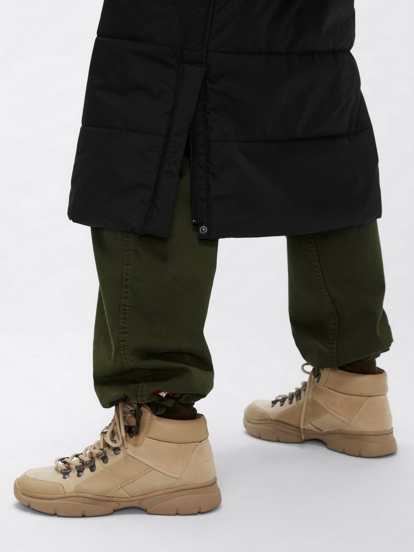 Куртки та дублянки Alpha Industries SIERRA PRIMALOFT PARKA модель WJS49500C1_001 Фото