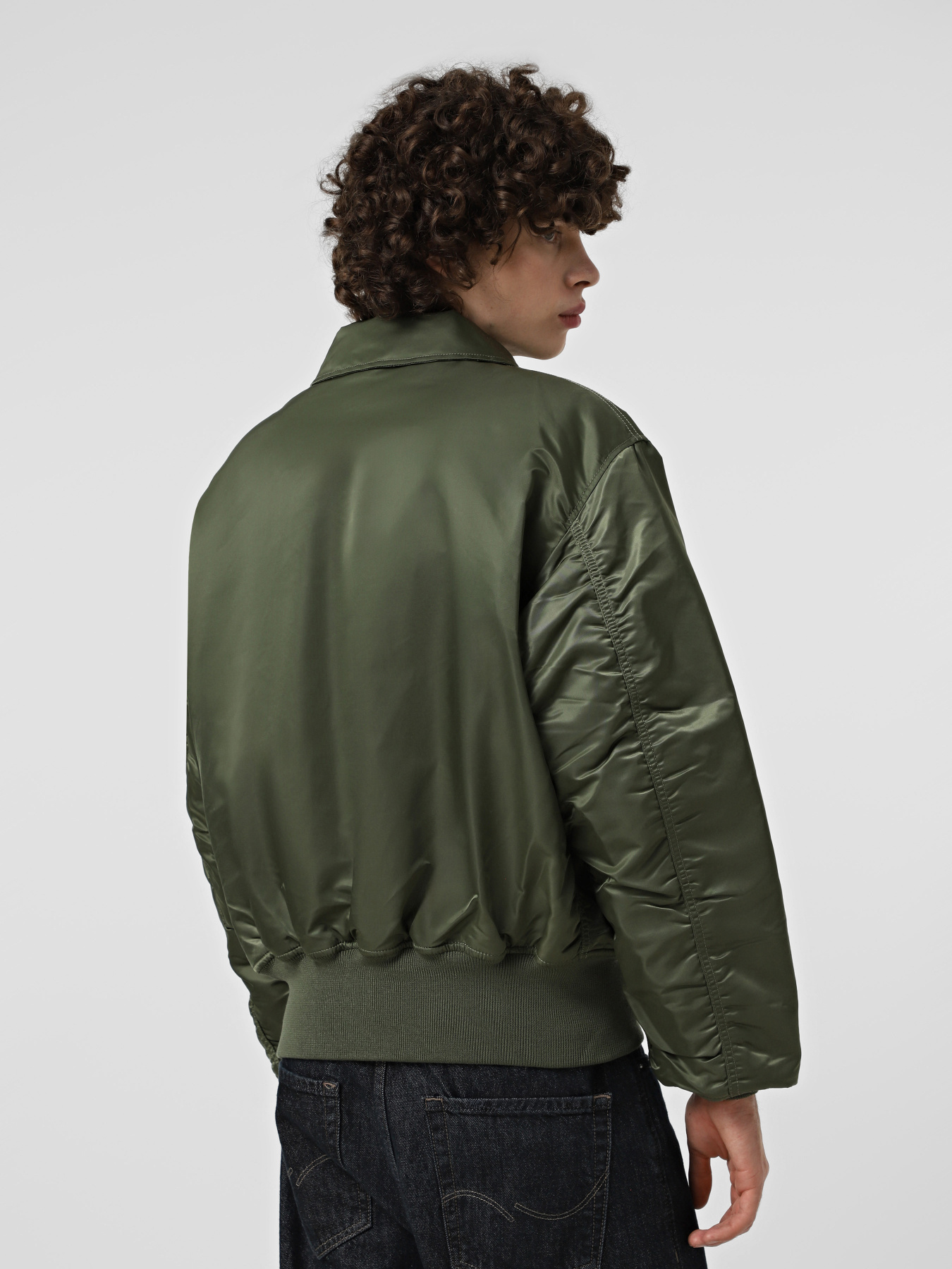 Куртки и дубленки Alpha Industries CWU 45/P Flight Jacket модель MJC22000C1_310 Фото