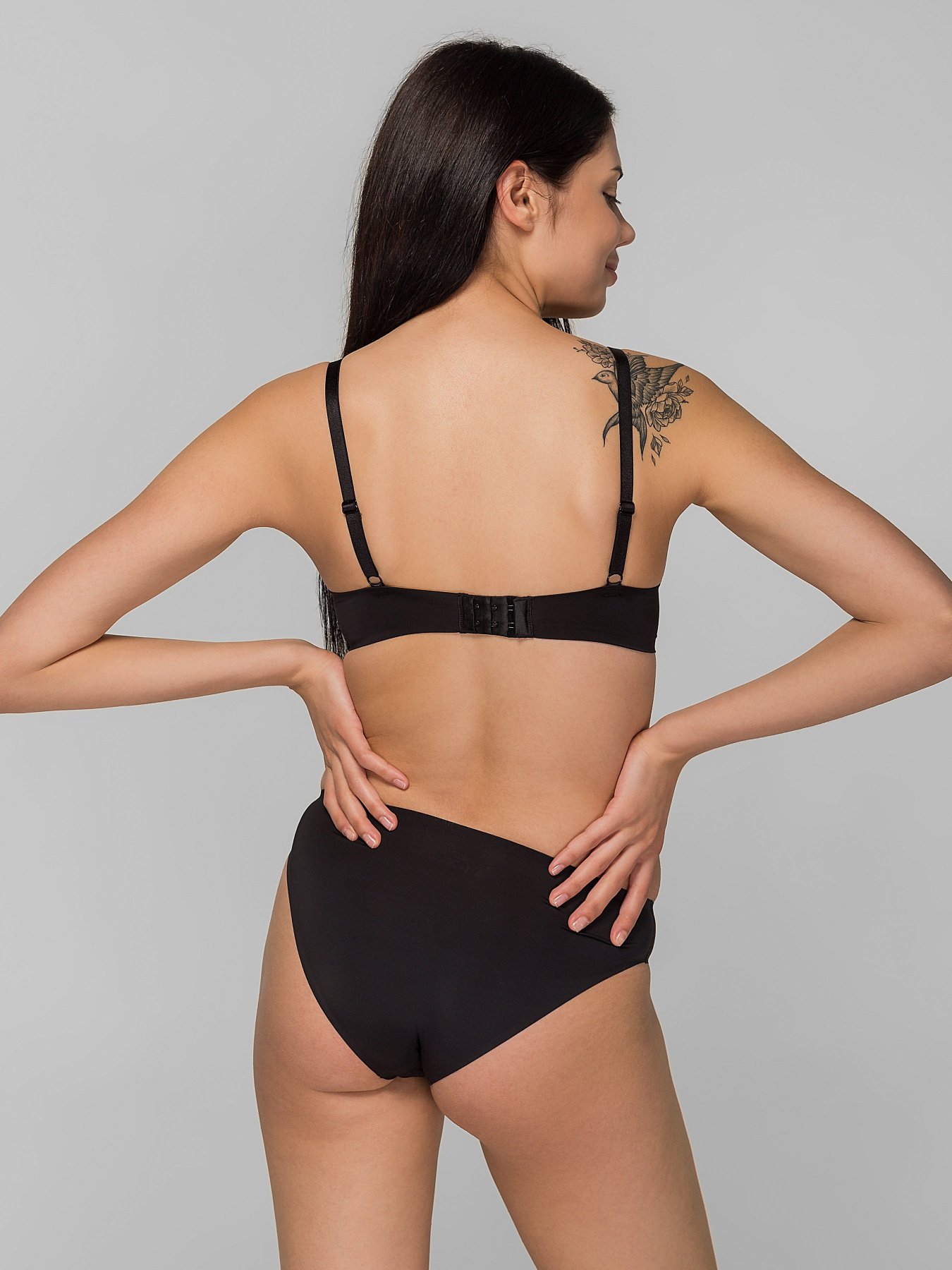 Нижнее белье Brabrabra модель 001С, черный Нижнее белье Brabrabra модель 001С, черный Фото