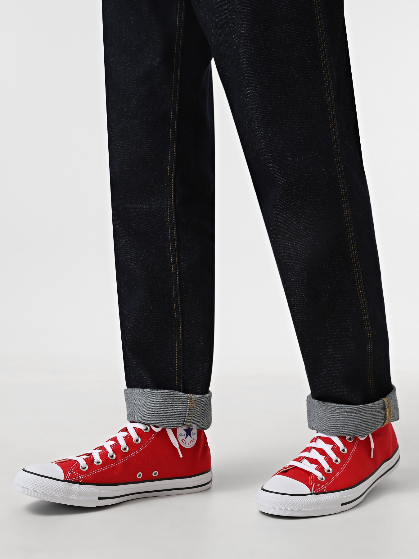 Кеди CONVERSE CHUCK TAYLOR ALL STAR HI модель M9621C Кеди CONVERSE CHUCK TAYLOR ALL STAR HI модель M9621C Фото