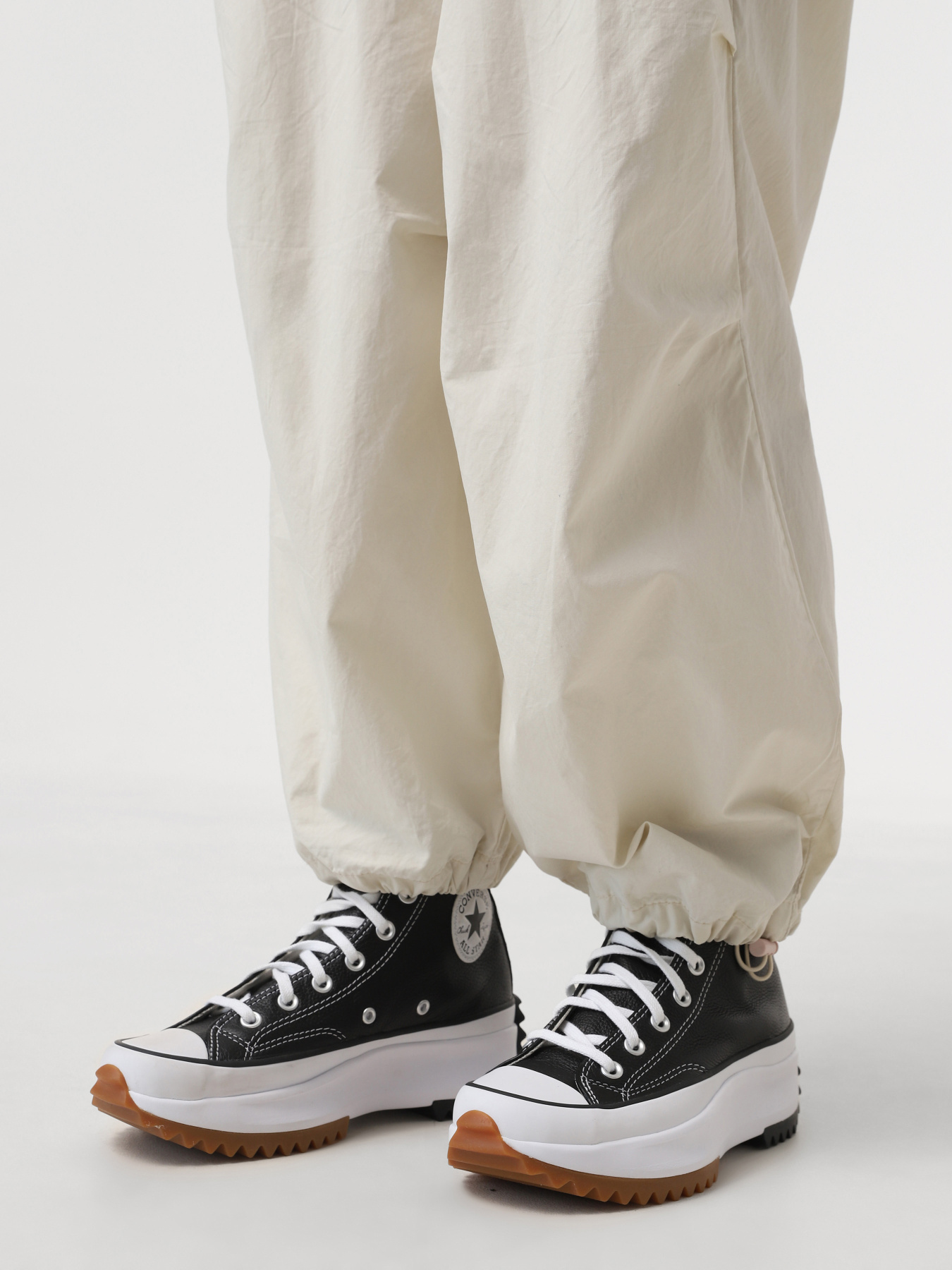Кеди CONVERSE RUN STAR HIKE модель A04292C Кеди CONVERSE RUN STAR HIKE модель A04292C Фото