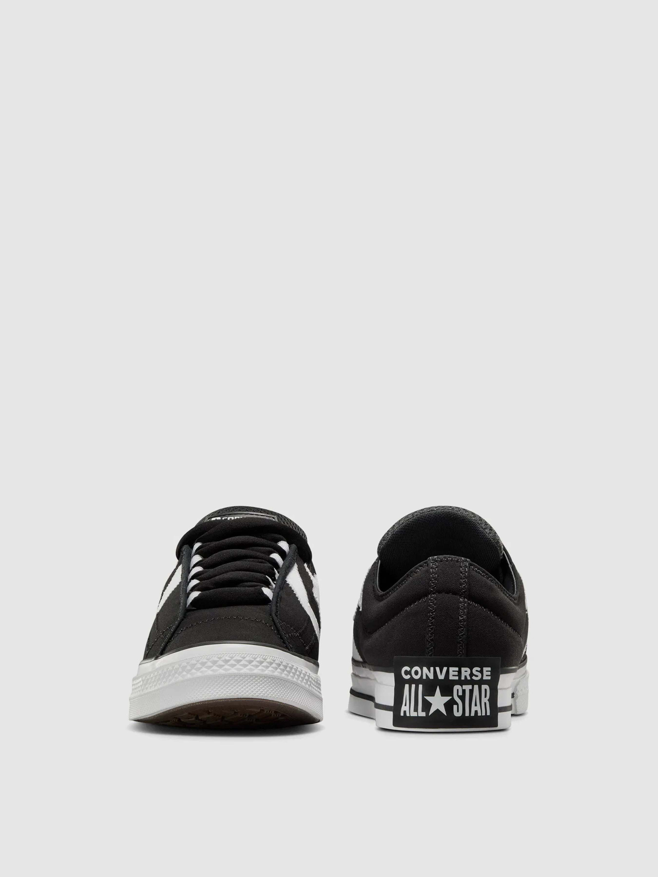Кеды CONVERSE STAR PLAYER 76 OX модель A11483C Кеды CONVERSE STAR PLAYER 76 OX модель A11483C Фото