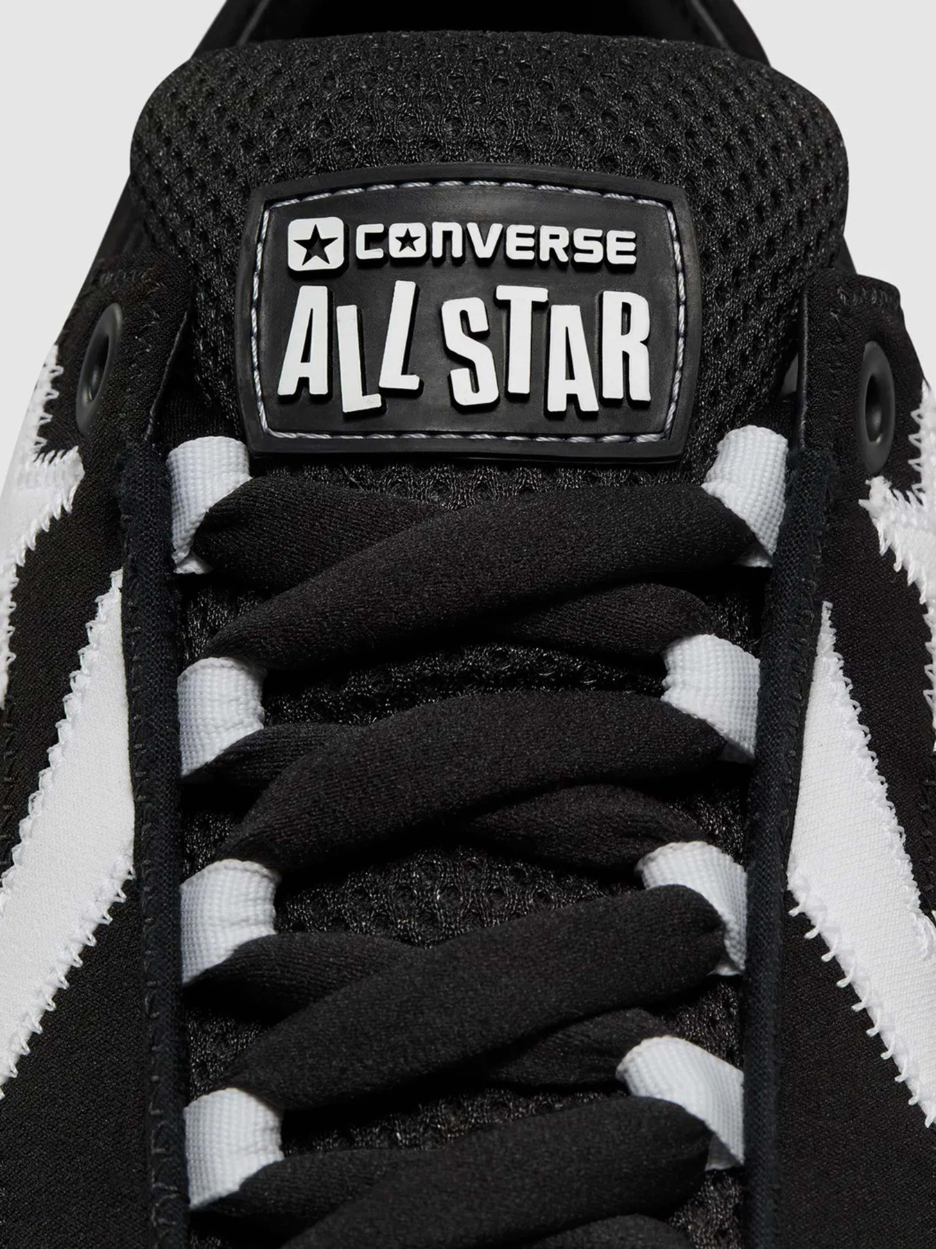 Кеды CONVERSE STAR PLAYER 76 OX модель A11483C Кеды CONVERSE STAR PLAYER 76 OX модель A11483C Фото