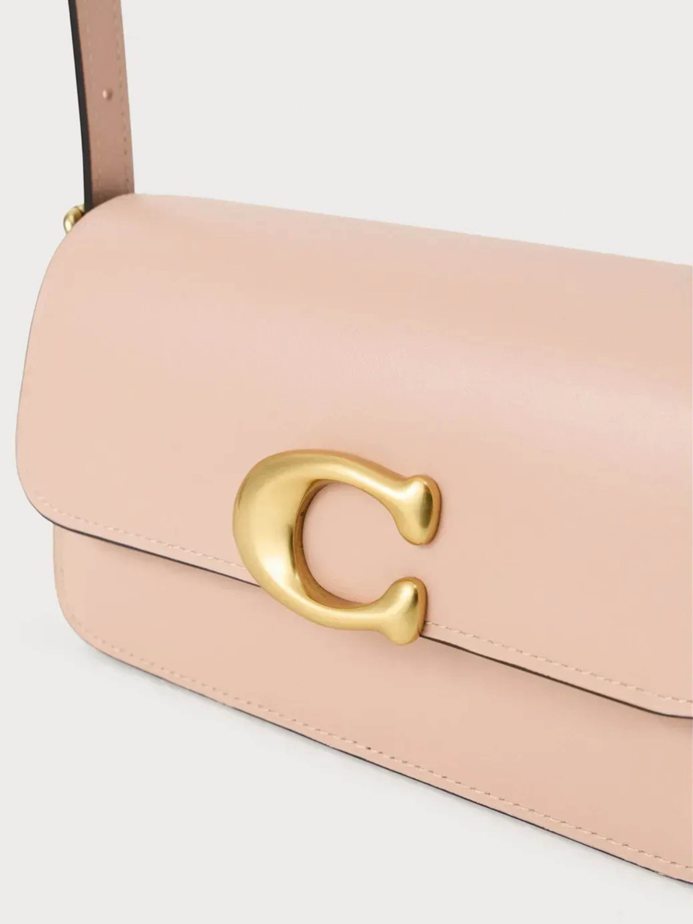 Сумки Coach модель CAM18B4CRM Сумки Coach модель CAM18B4CRM Фото