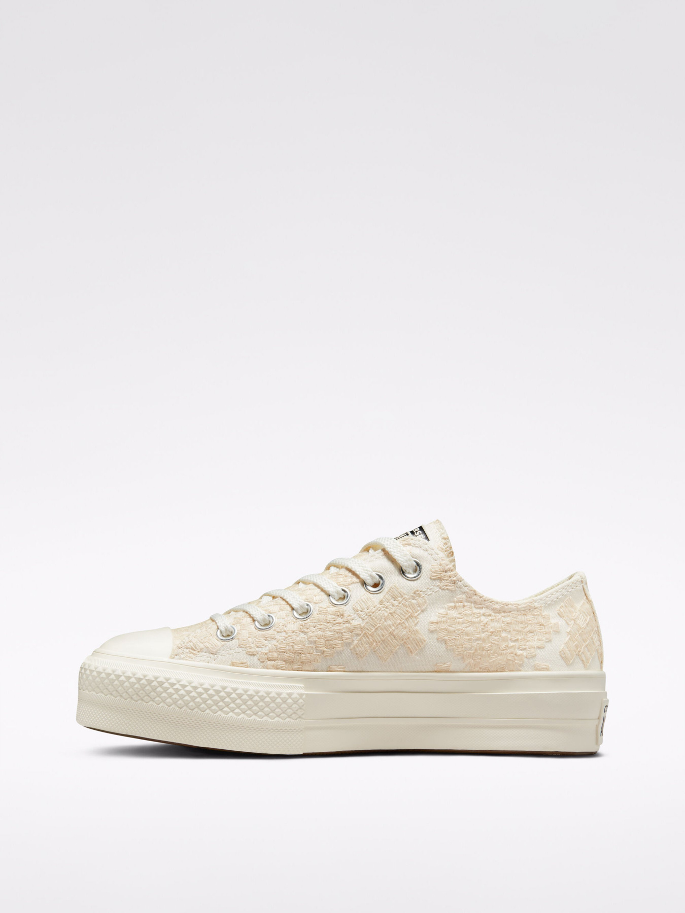 Кеды CONVERSE Chuck Taylor All Star Lift Festival Broderie модель A02225C Кеды CONVERSE Chuck Taylor All Star Lift Festival Broderie модель A02225C Фото