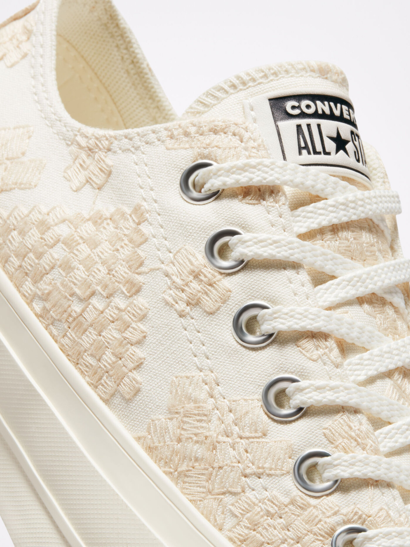 Кеды CONVERSE Chuck Taylor All Star Lift Festival Broderie модель A02225C Кеды CONVERSE Chuck Taylor All Star Lift Festival Broderie модель A02225C Фото