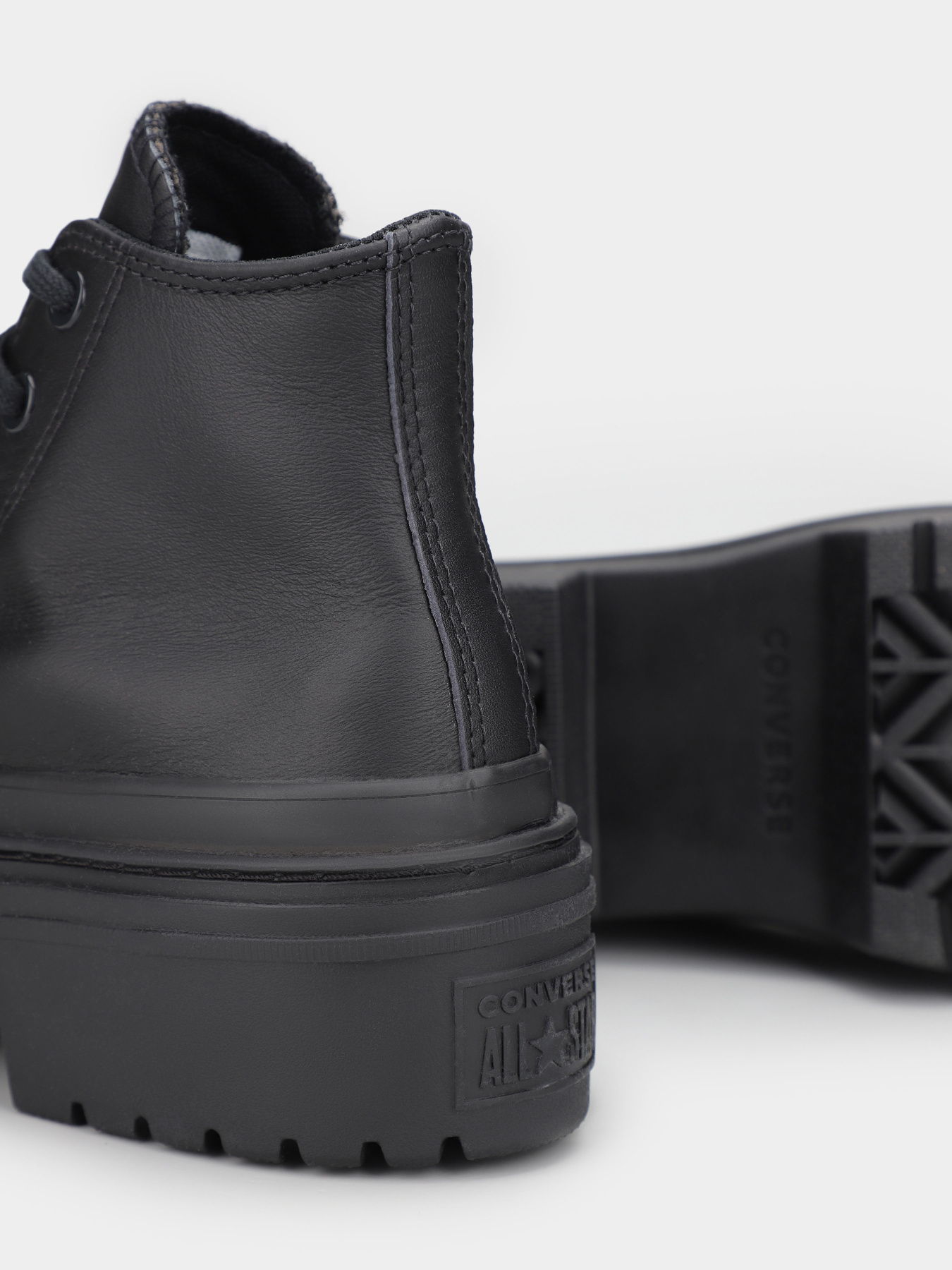 Кеди CONVERSE CHUCK TAYLOR ALL STAR LUGGED H модель A10369C Кеди CONVERSE CHUCK TAYLOR ALL STAR LUGGED H модель A10369C Фото