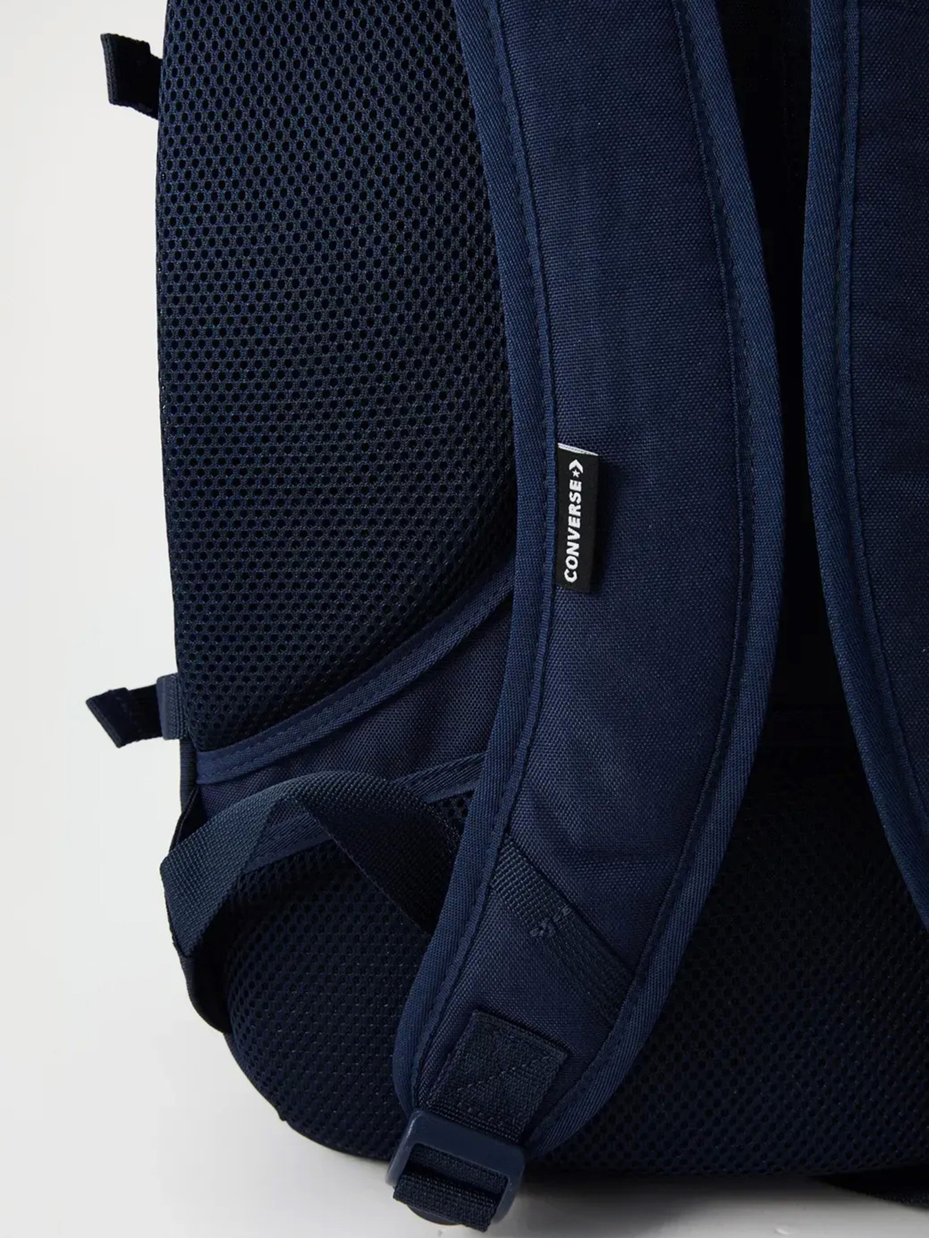 Рюкзаки CONVERSE CAM STRAIGHT EDGE 26L модель MA5672-695 Фото