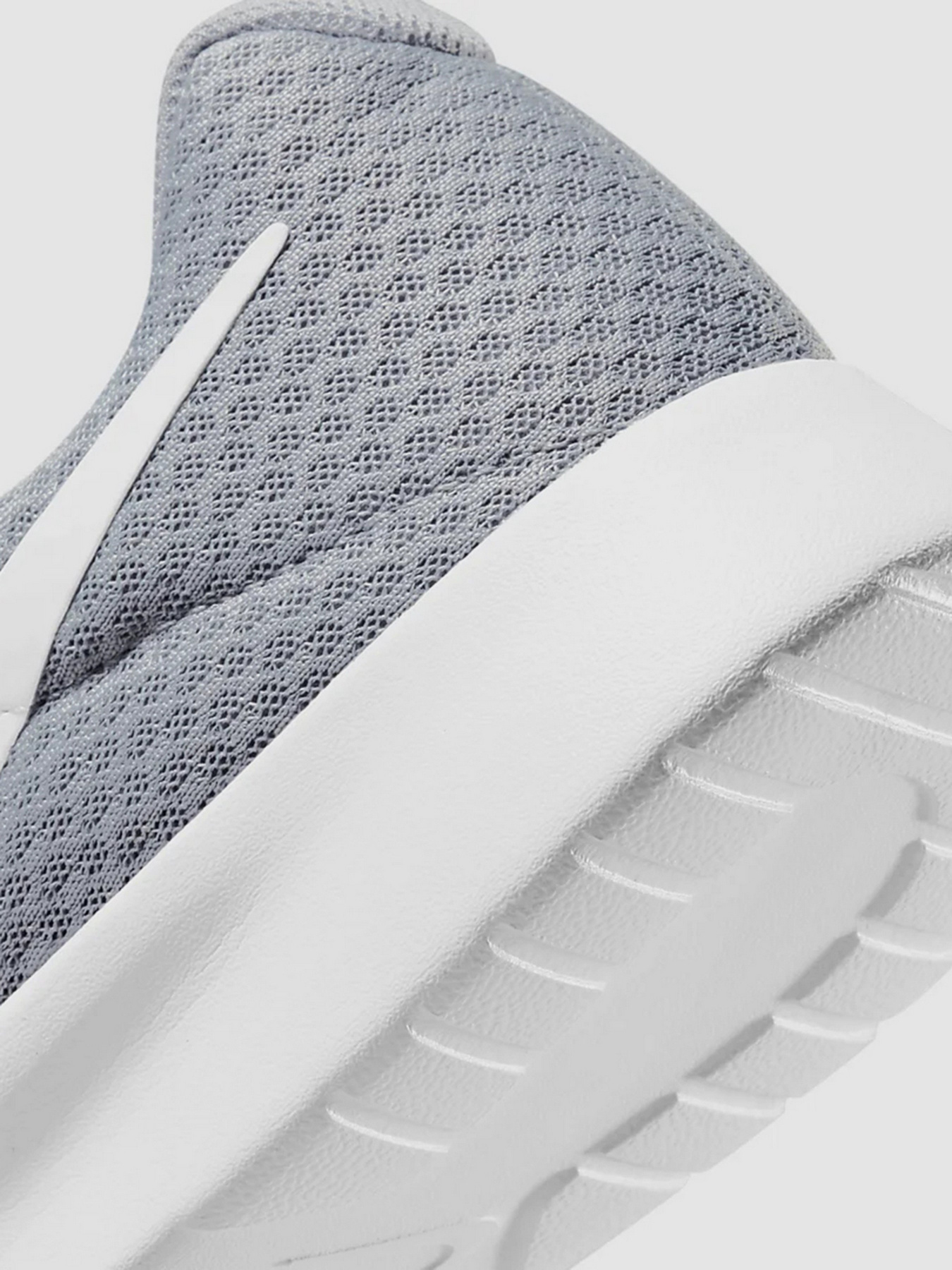 Кросівки NIKE TANJUN модель DJ6258-002 Фото