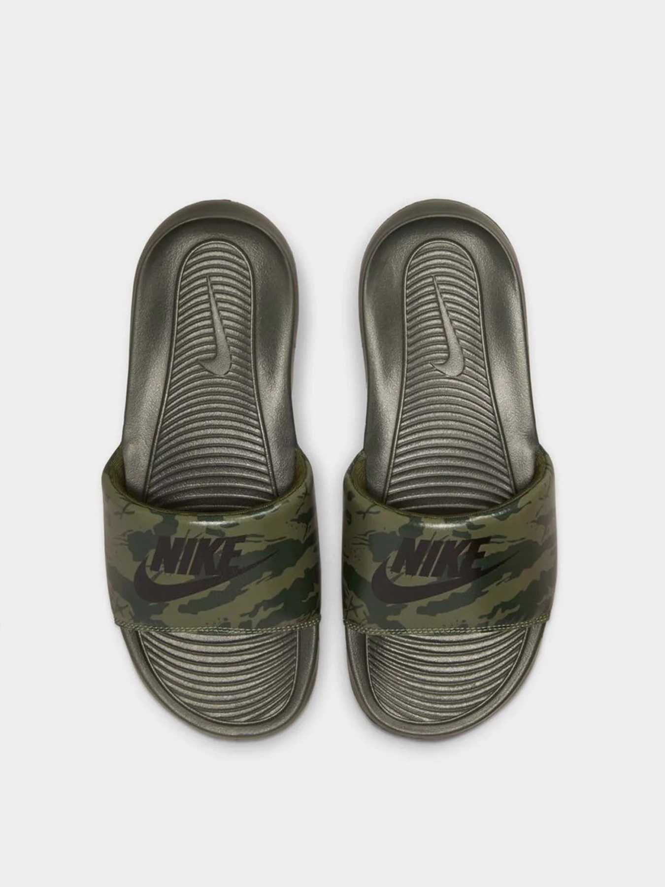 Шлёпанцы NIKE Victori One модель CN9678-200 Шлёпанцы NIKE Victori One модель CN9678-200 Фото