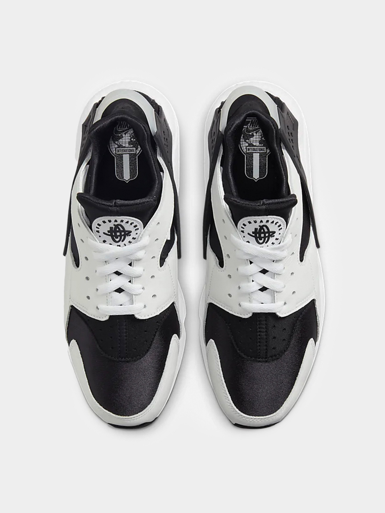 Кросівки NIKE Air Huarache модель DD1068-001 Фото
