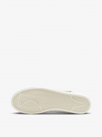 Кеди NIKE Blazer Low '77 Jumbo SE модель FJ5467-077 Фото
