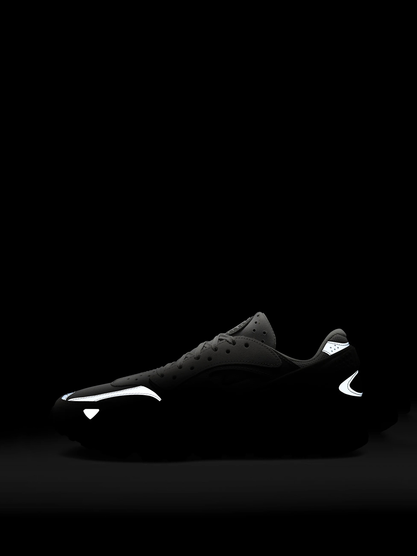 Кросівки NIKE AIR HUARACHE модель DZ3306-004 Кросівки NIKE AIR HUARACHE модель DZ3306-004 Фото