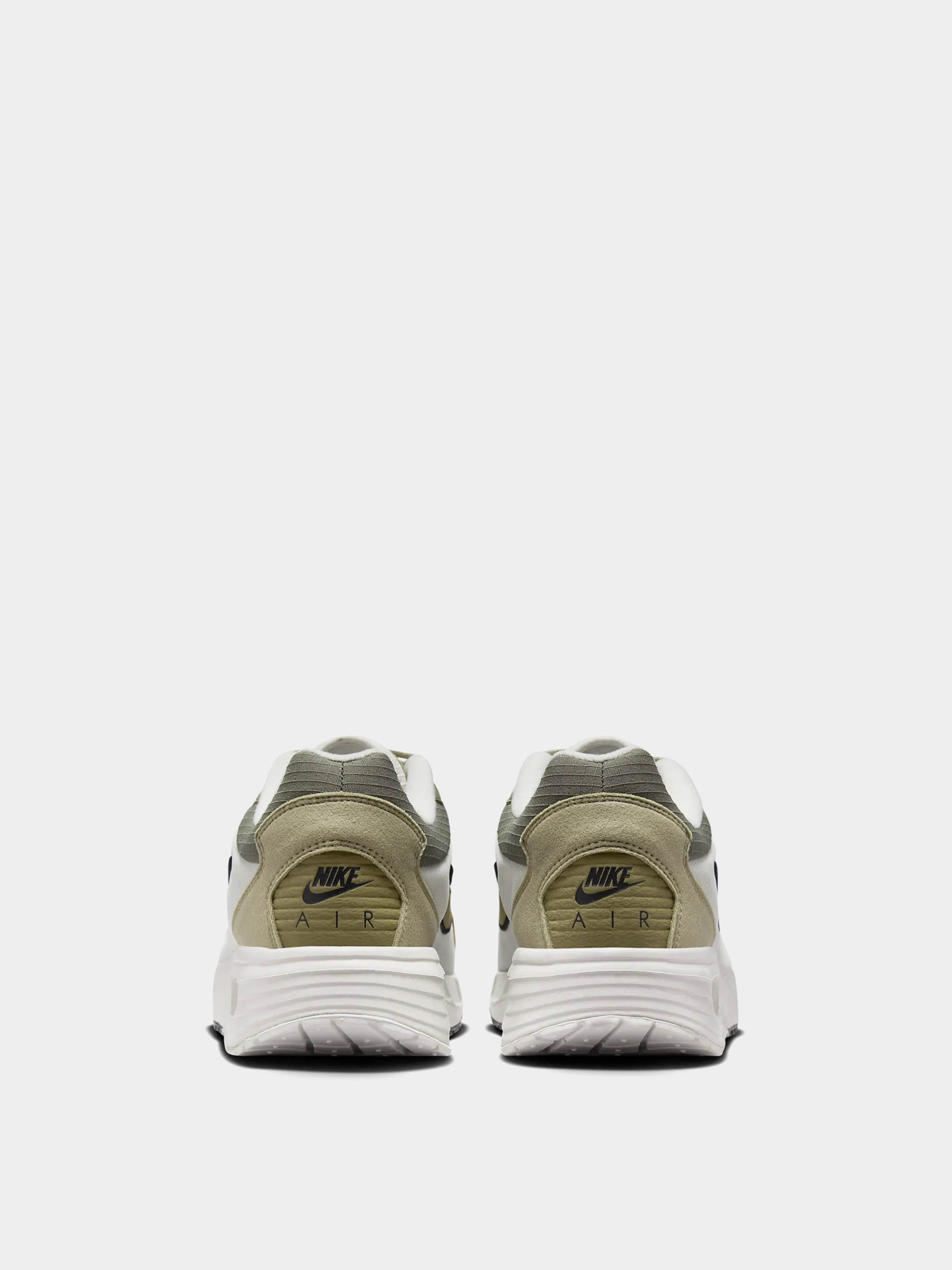 Кросівки NIKE AIR MAX SOLO модель FN0136-001 Кросівки NIKE AIR MAX SOLO модель FN0136-001 Фото