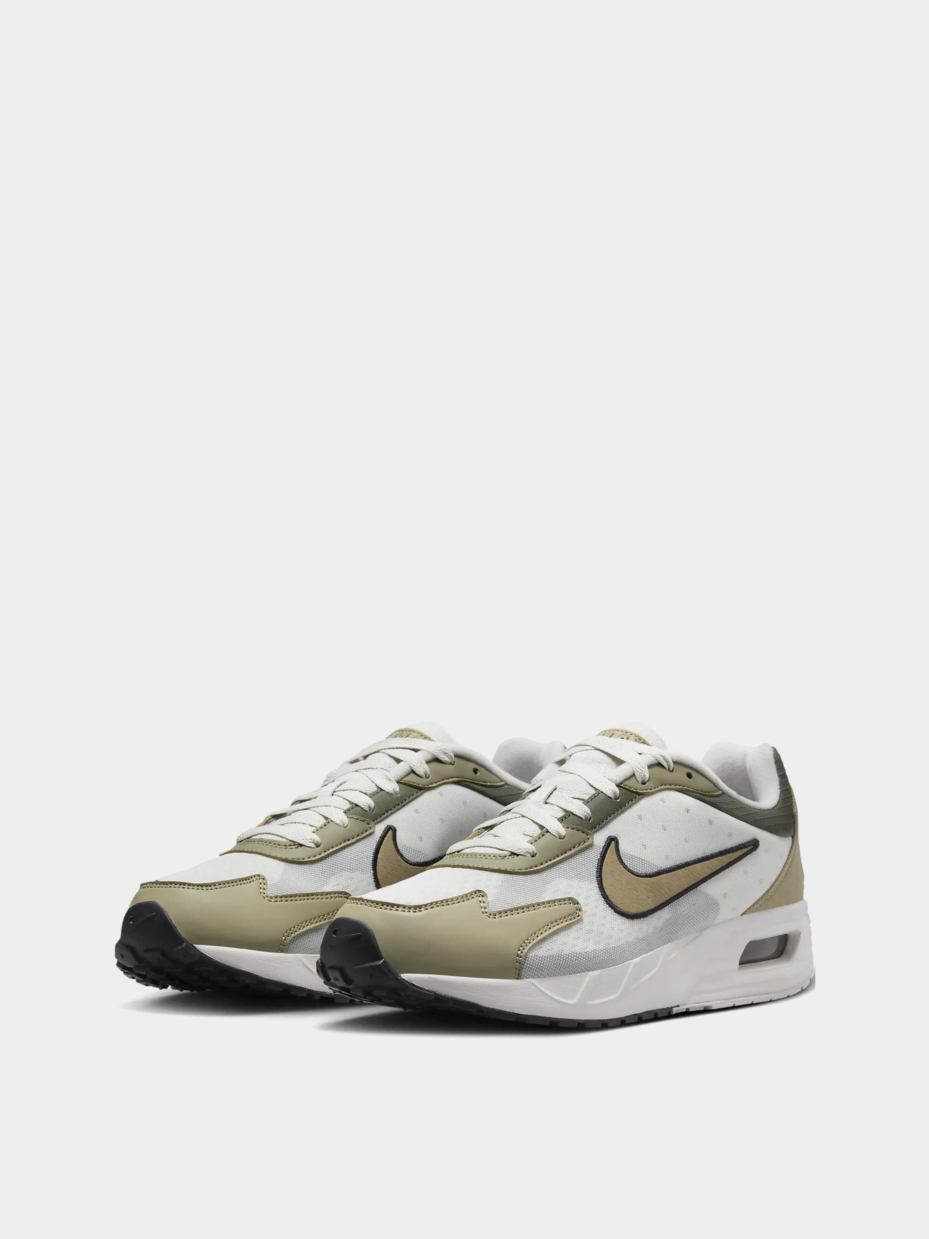 Кросівки NIKE AIR MAX SOLO модель FN0136-001 Кросівки NIKE AIR MAX SOLO модель FN0136-001 Фото