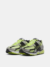 Кроссовки NIKE ZOOM VOMERO 5 модель FB9149-701 Фото