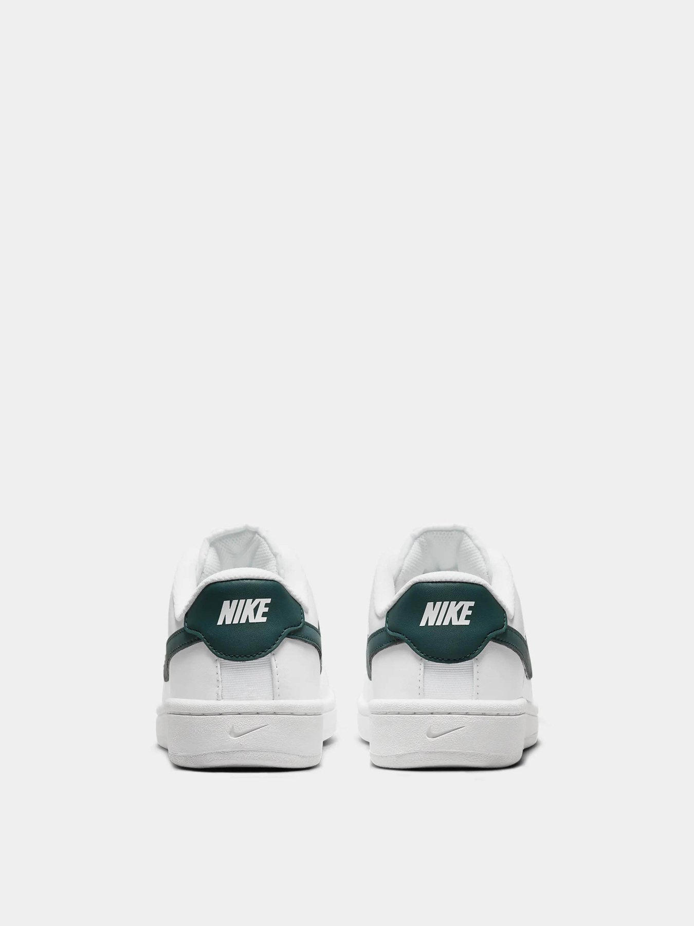 Кеди NIKE COURT ROYALE 2 модель CQ9246-105 Кеди NIKE COURT ROYALE 2 модель CQ9246-105 Фото