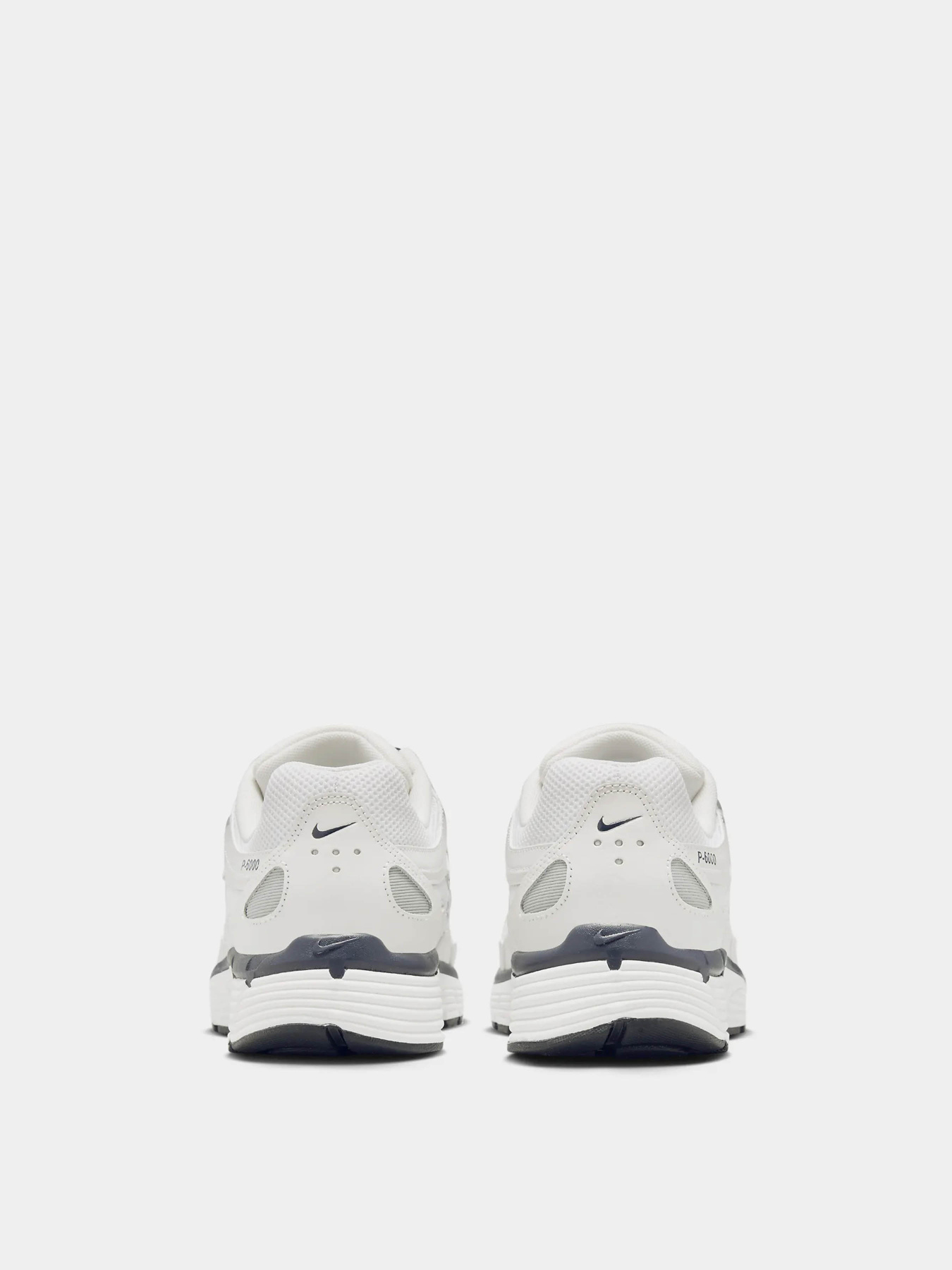 Кроссовки NIKE P-6000 модель CD6404-018 Фото
