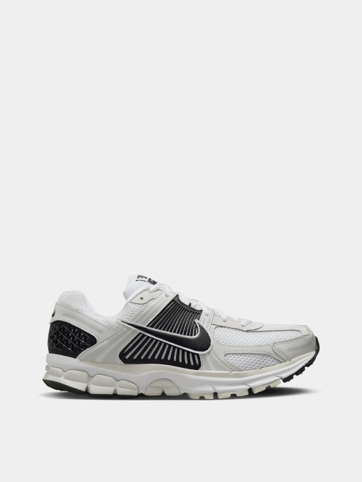 Кросівки NIKE ZOOM VOMERO 5 модель FB9149-101 Фото