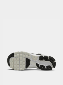 Кросівки NIKE ZOOM VOMERO 5 модель FB9149-101 Фото