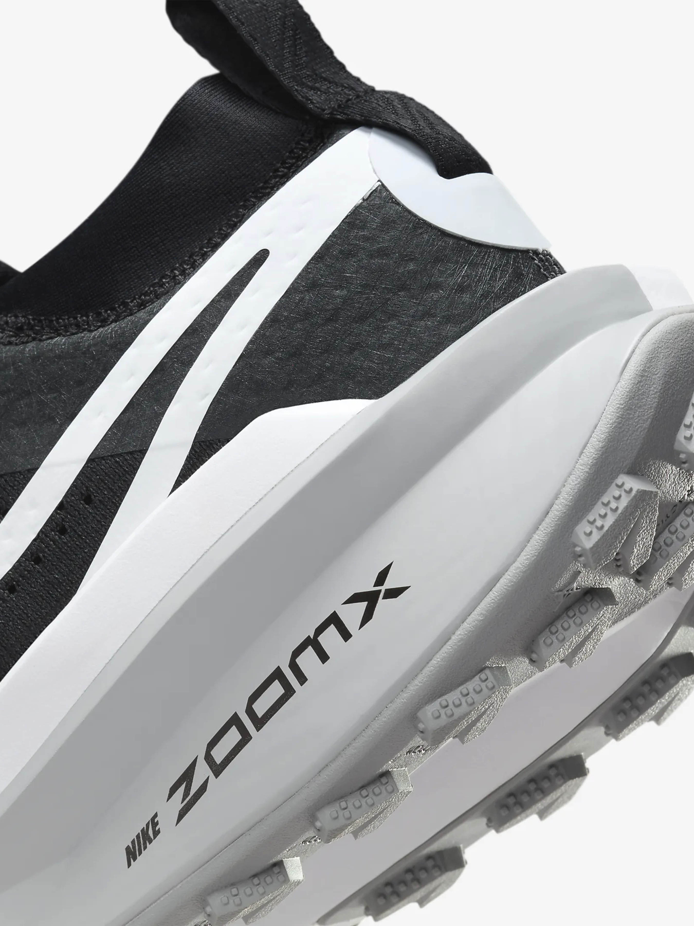 Кроссовки NIKE ZEGAMA 2 модель FD5190-001 Фото