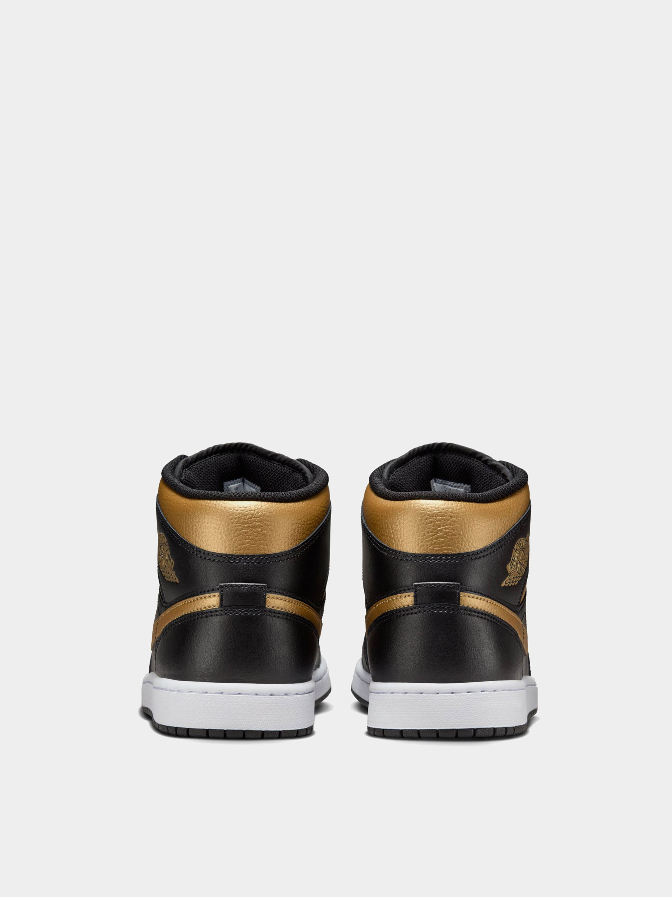 Кеды NIKE AIR JORDAN 1 MID модель DQ8426-071 Фото