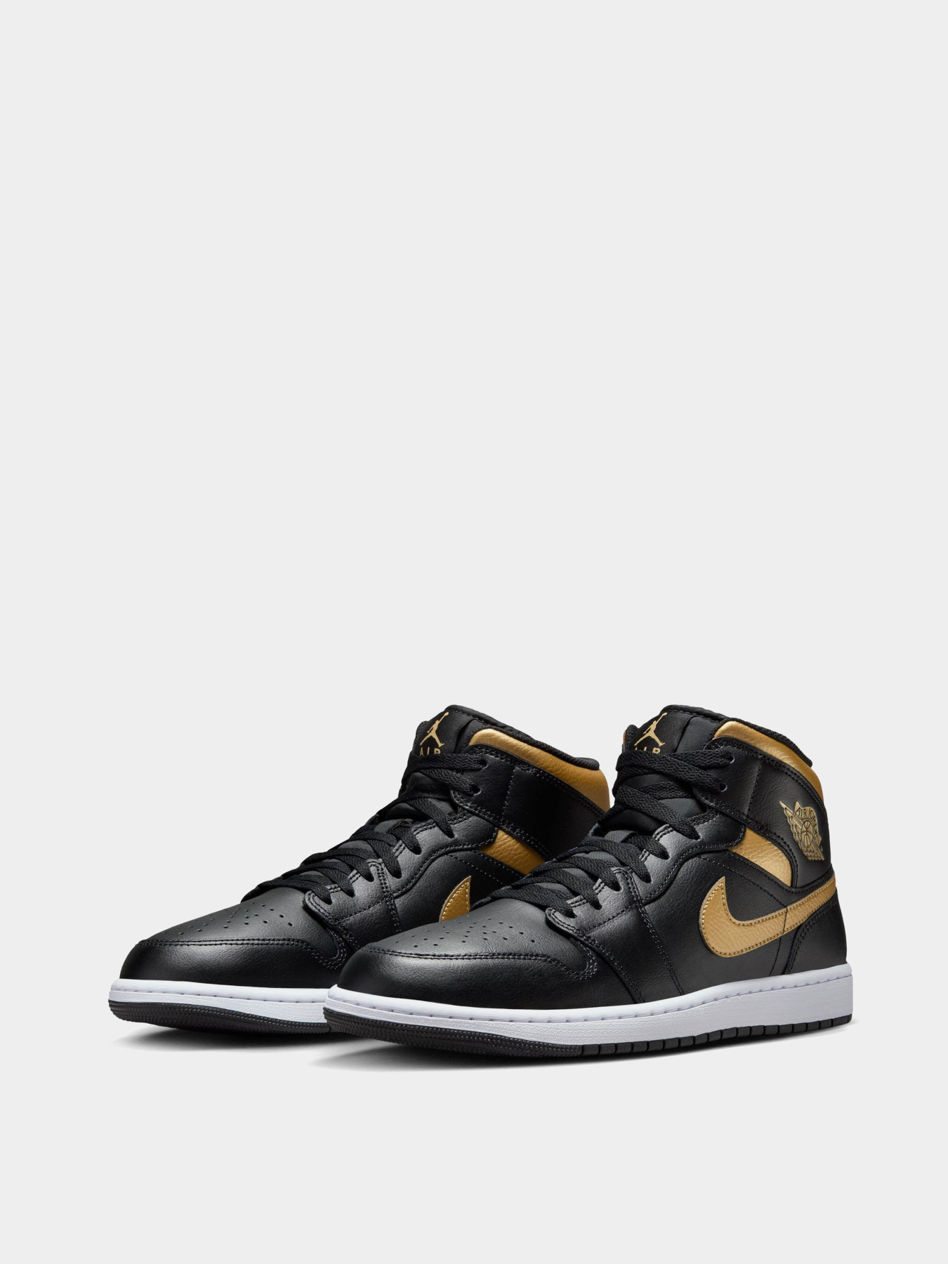 Кеды NIKE AIR JORDAN 1 MID модель DQ8426-071 Фото