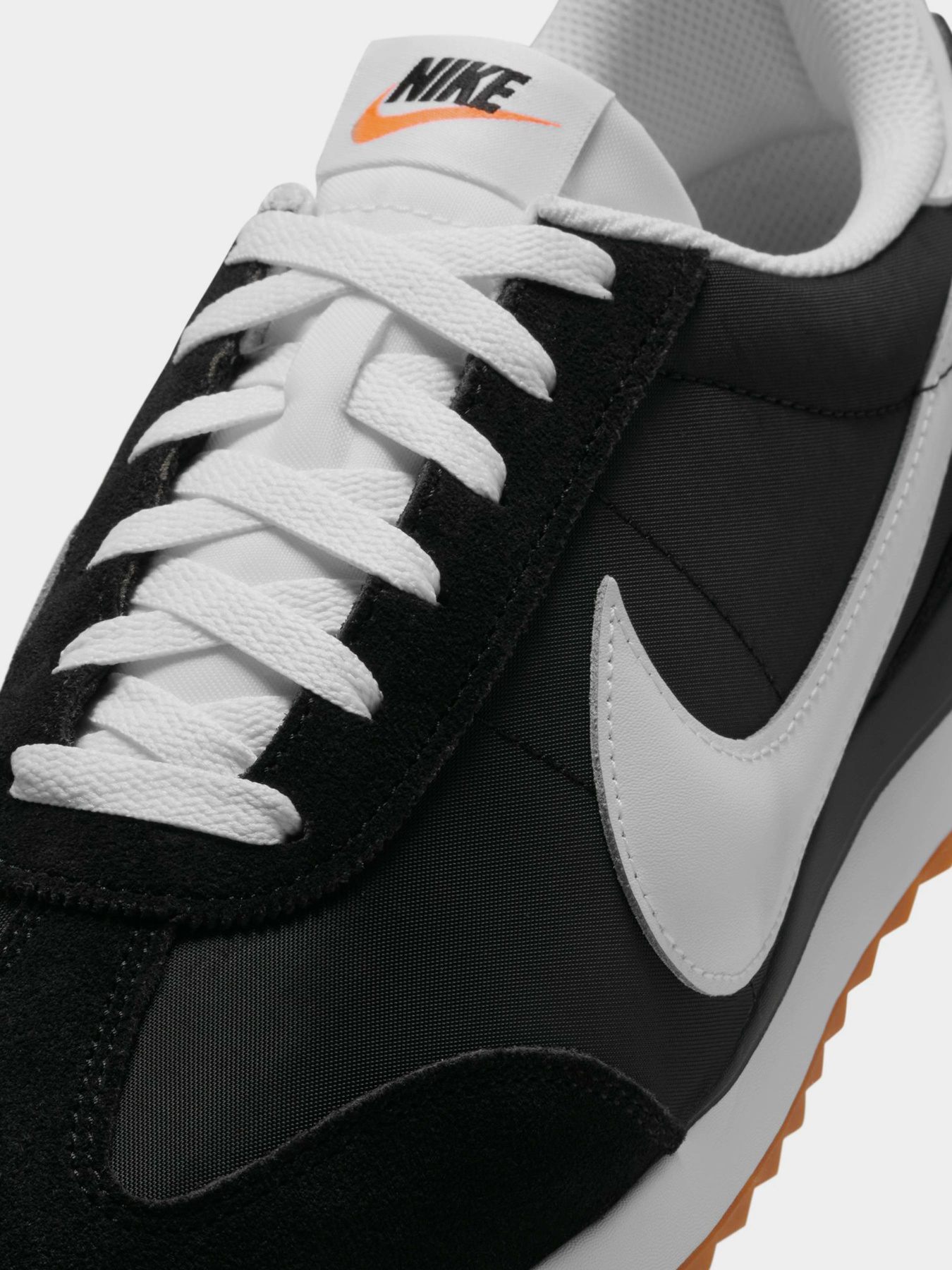 Кроссовки NIKE PACIFIC модель HQ2052-001 Фото