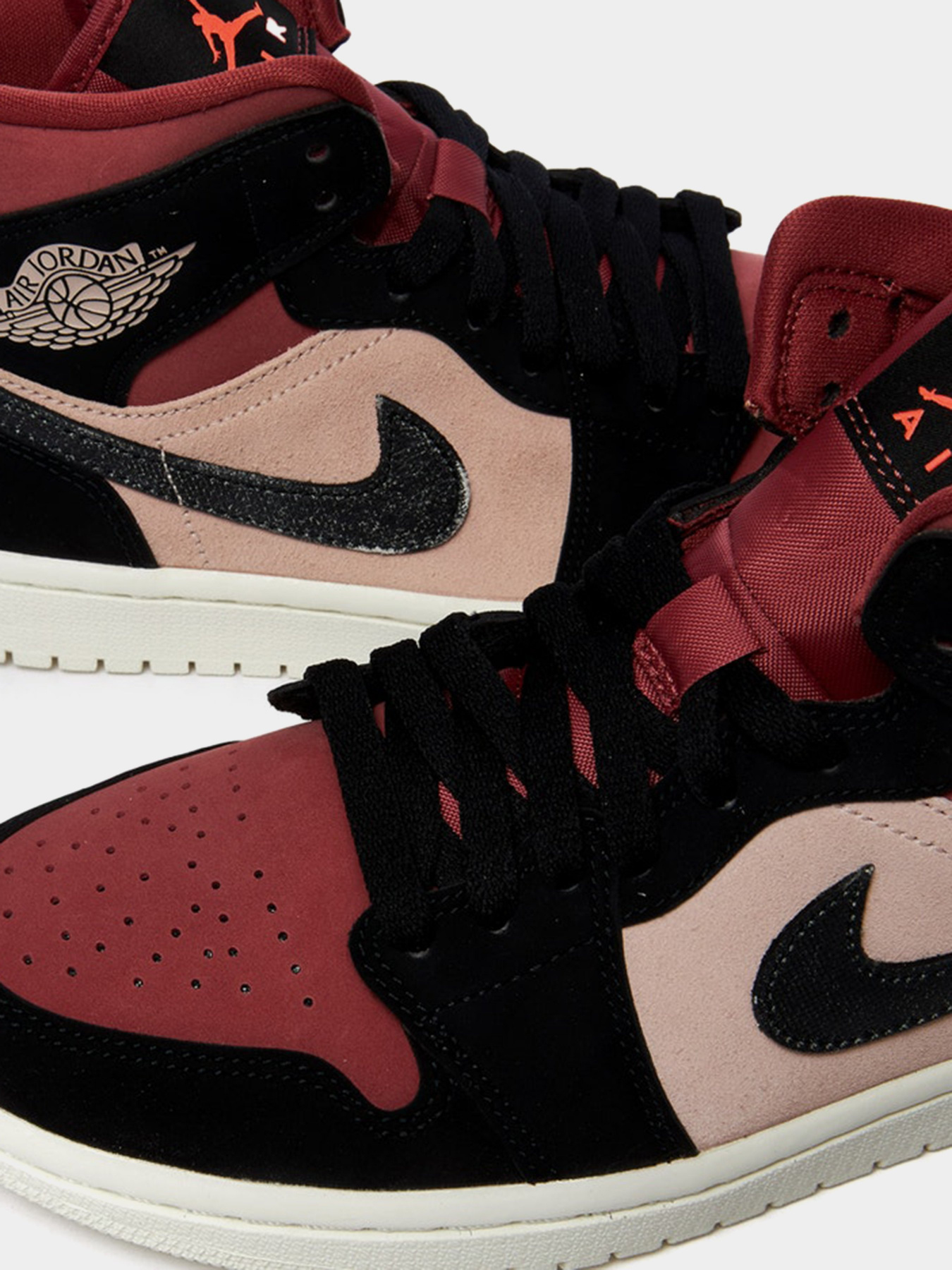 Кеди NIKE Air Jordan 1 Mid модель BQ6472-202 Фото