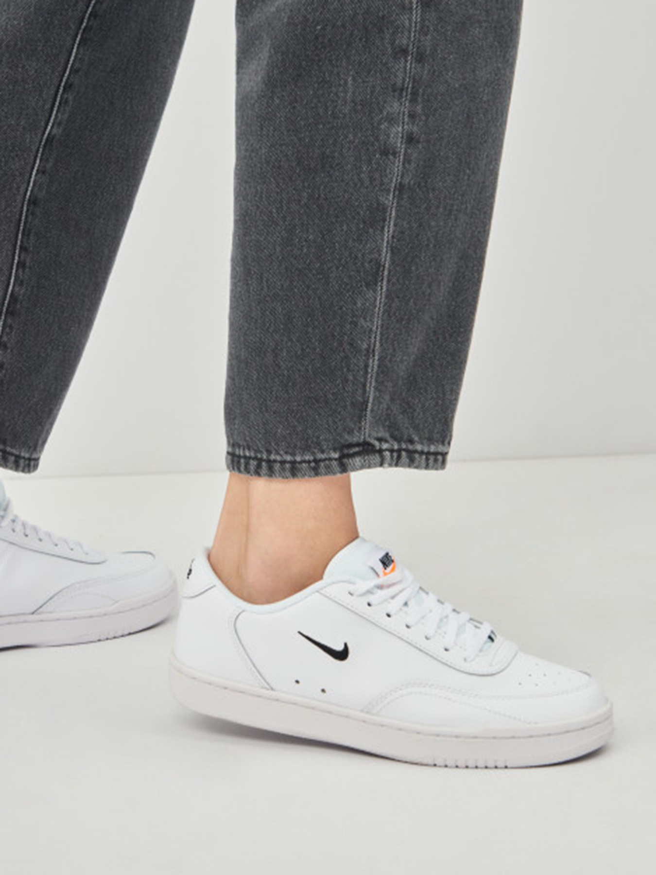 Кеди NIKE Court Vintage модель CJ1676-101 Фото