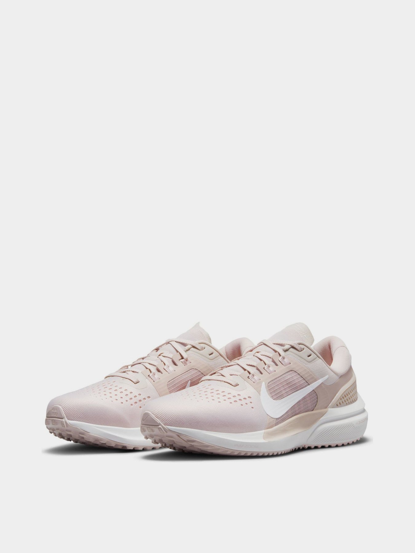 Кросівки NIKE Air Zoom Vomero 15 модель CU1856-600 Фото