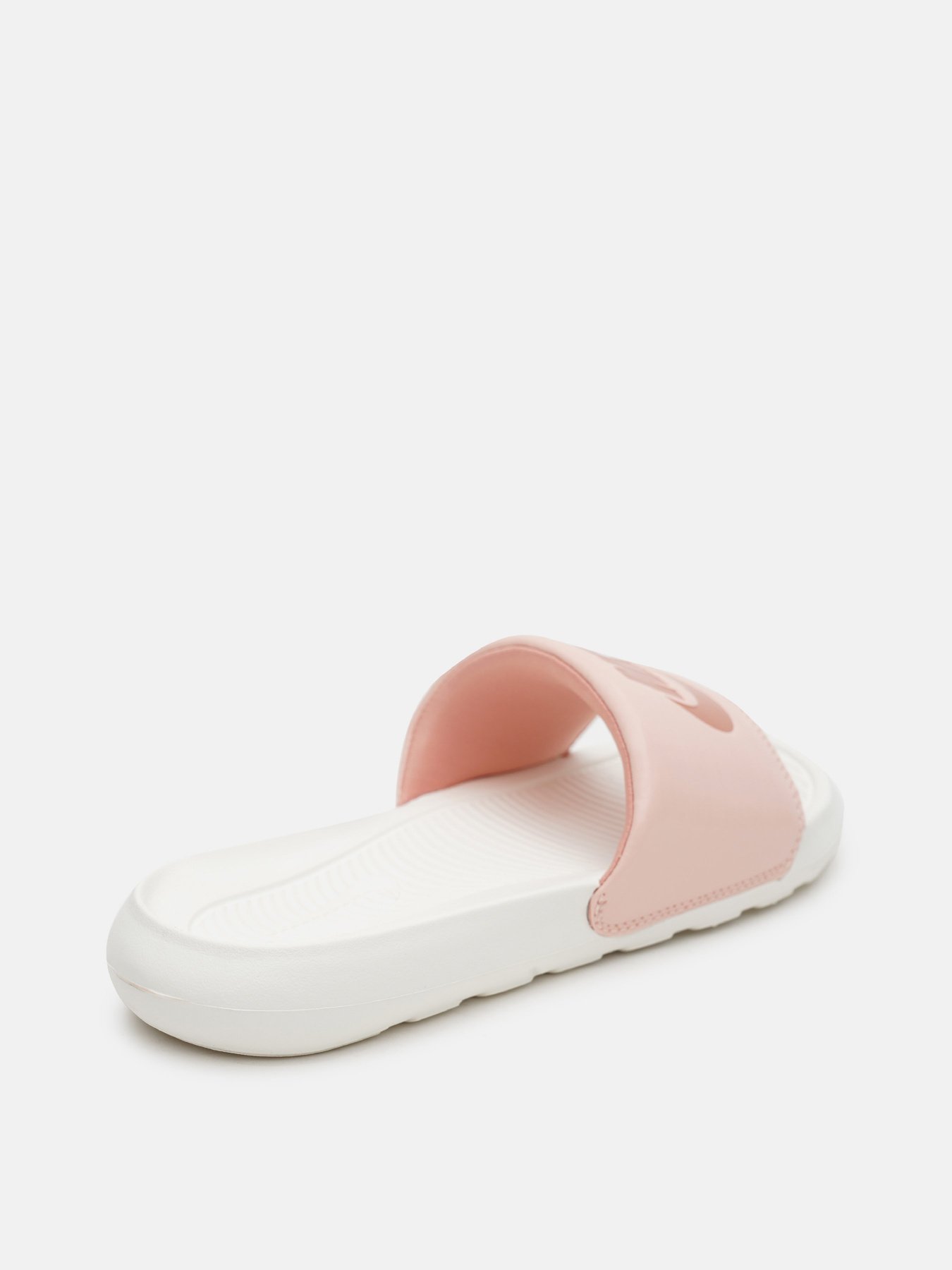 Шльопанці NIKE Victori One модель CN9677-801 Шльопанці NIKE Victori One модель CN9677-801 Фото