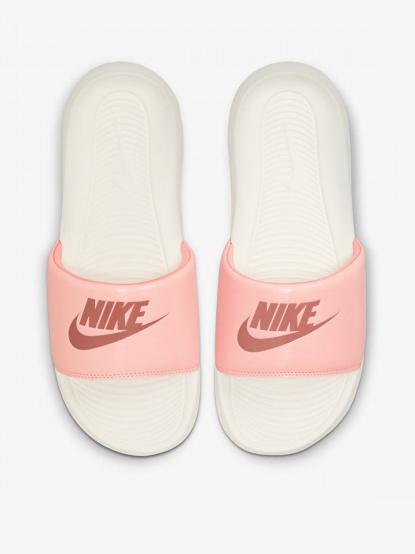 Шльопанці NIKE Victori One модель CN9677-801 Шльопанці NIKE Victori One модель CN9677-801 Фото