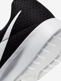 Кросівки NIKE TANJUN модель DJ6257-004 Фото