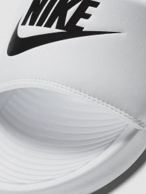 Шльопанці NIKE Victori модель CN9677-100 Фото