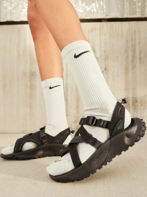 Сандалії NIKE Oneonta Next Nature модель FB1949-001 Фото
