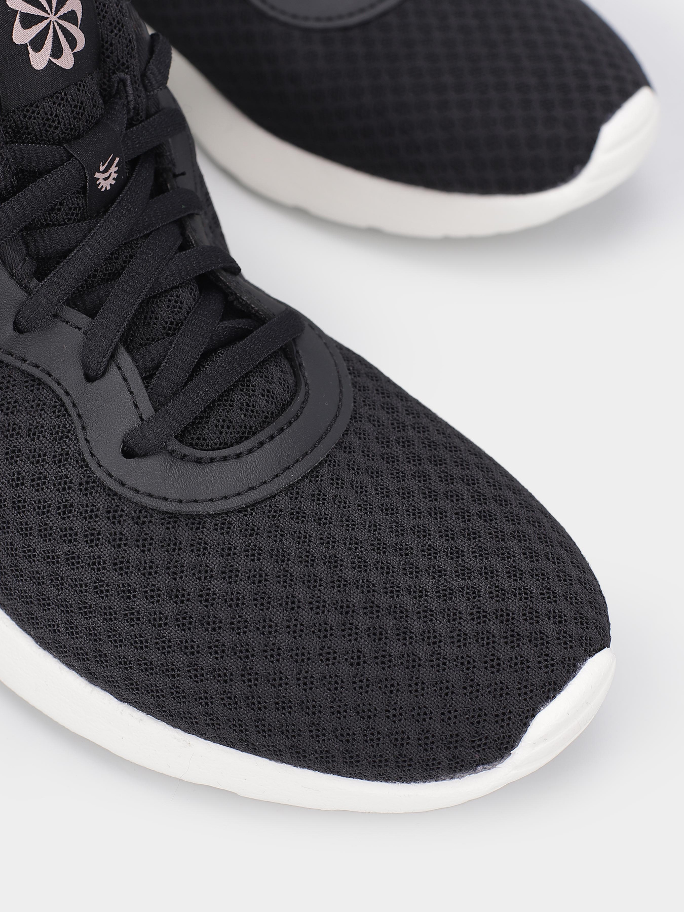 Кросівки NIKE Tanjun Ease модель DV7786-002 Фото