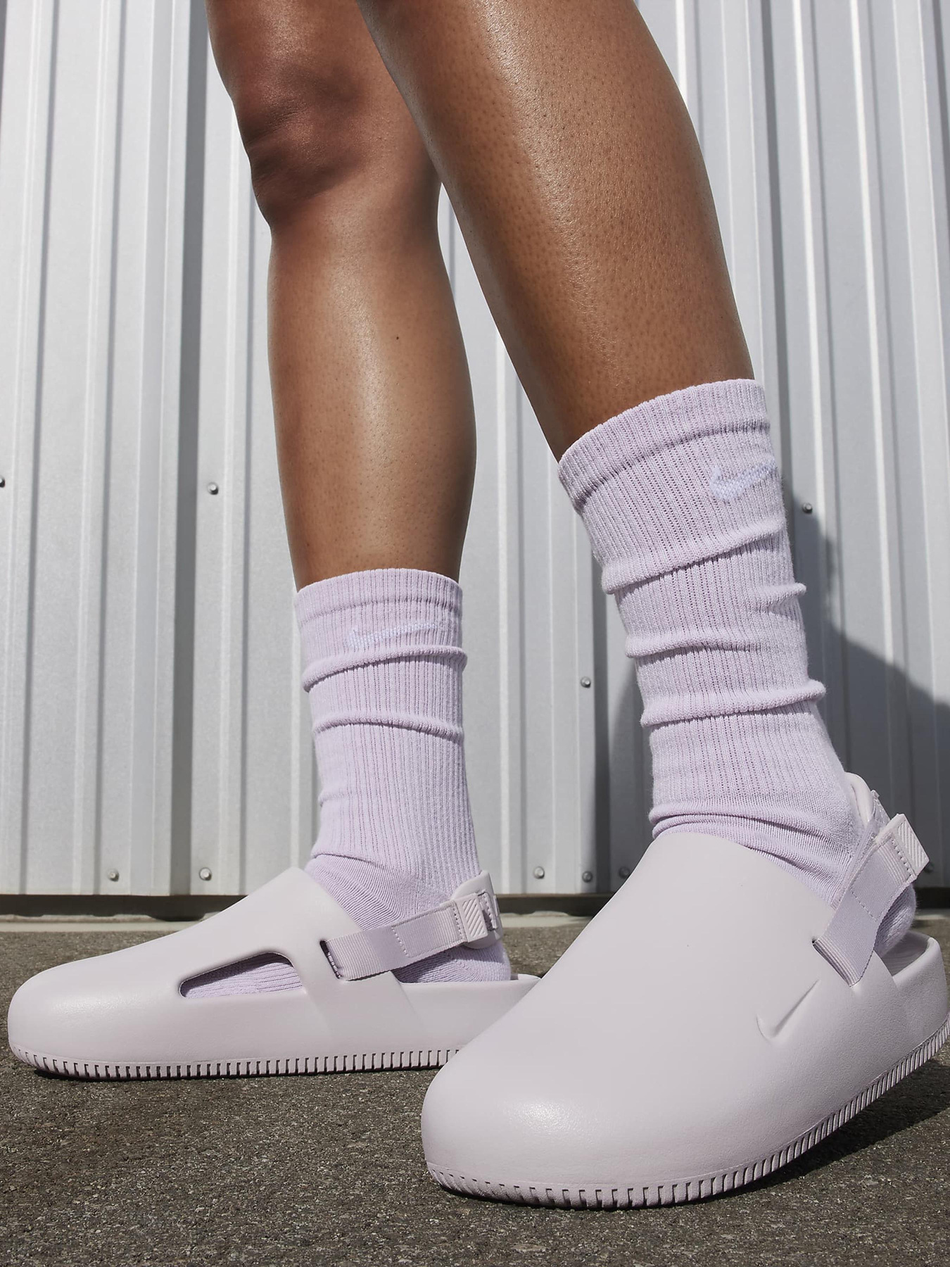 Шльопанці NIKE CALM модель FB2185-003 Фото