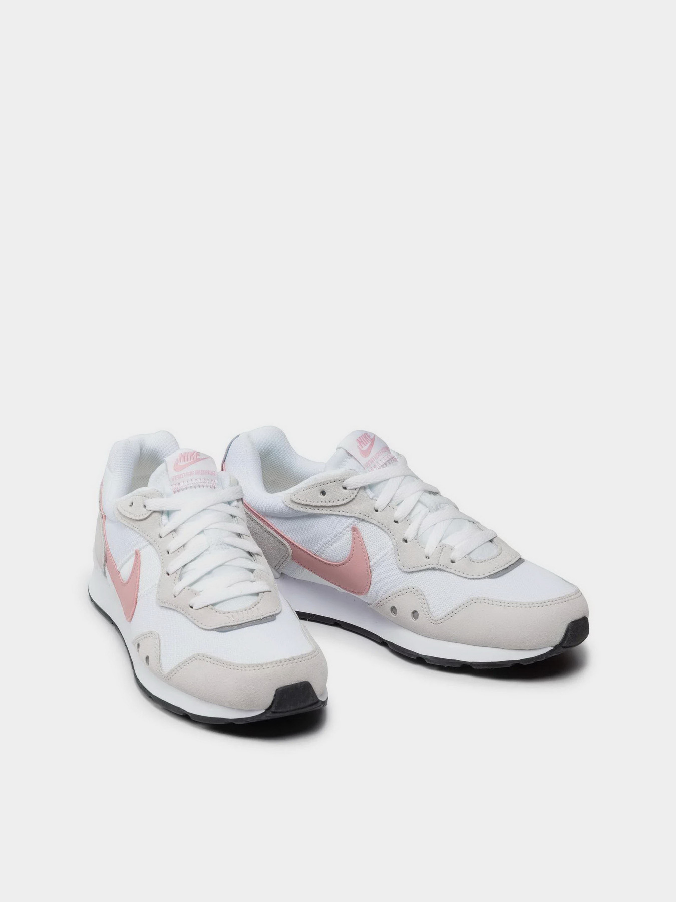 Кроссовки NIKE VENTURE RUNNER модель CK2948-104 Фото