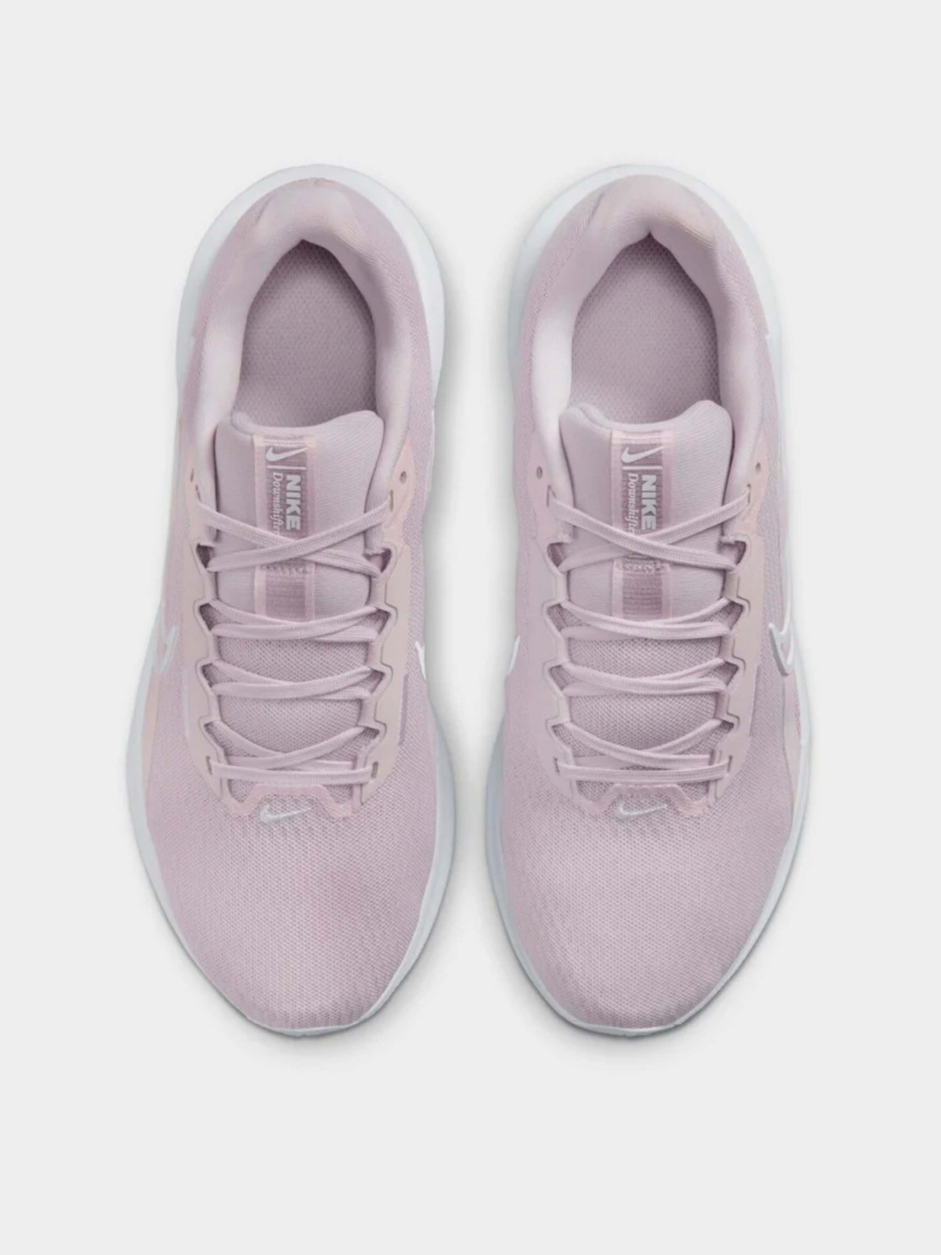 Кросівки NIKE DOWNSHIFTER 13 модель FD6476-007 Кросівки NIKE DOWNSHIFTER 13 модель FD6476-007 Фото