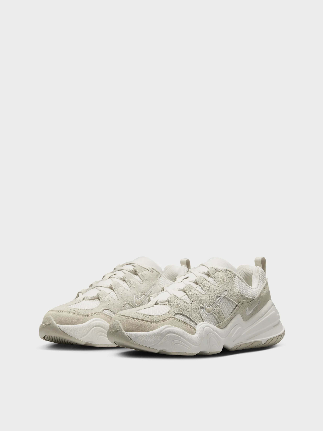 Кросівки NIKE TECH HERA модель DR9761-002 Кросівки NIKE TECH HERA модель DR9761-002 Фото