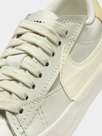 Кеды NIKE BLAZER LOW '77 JUMBO модель DQ1470-004 Фото